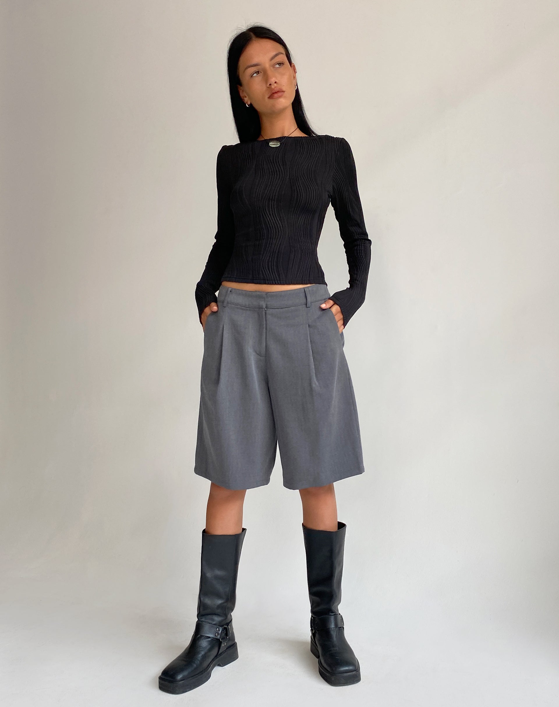 Amabon Long Sleeve Crop Top in Crinkle Black-Nico Sky