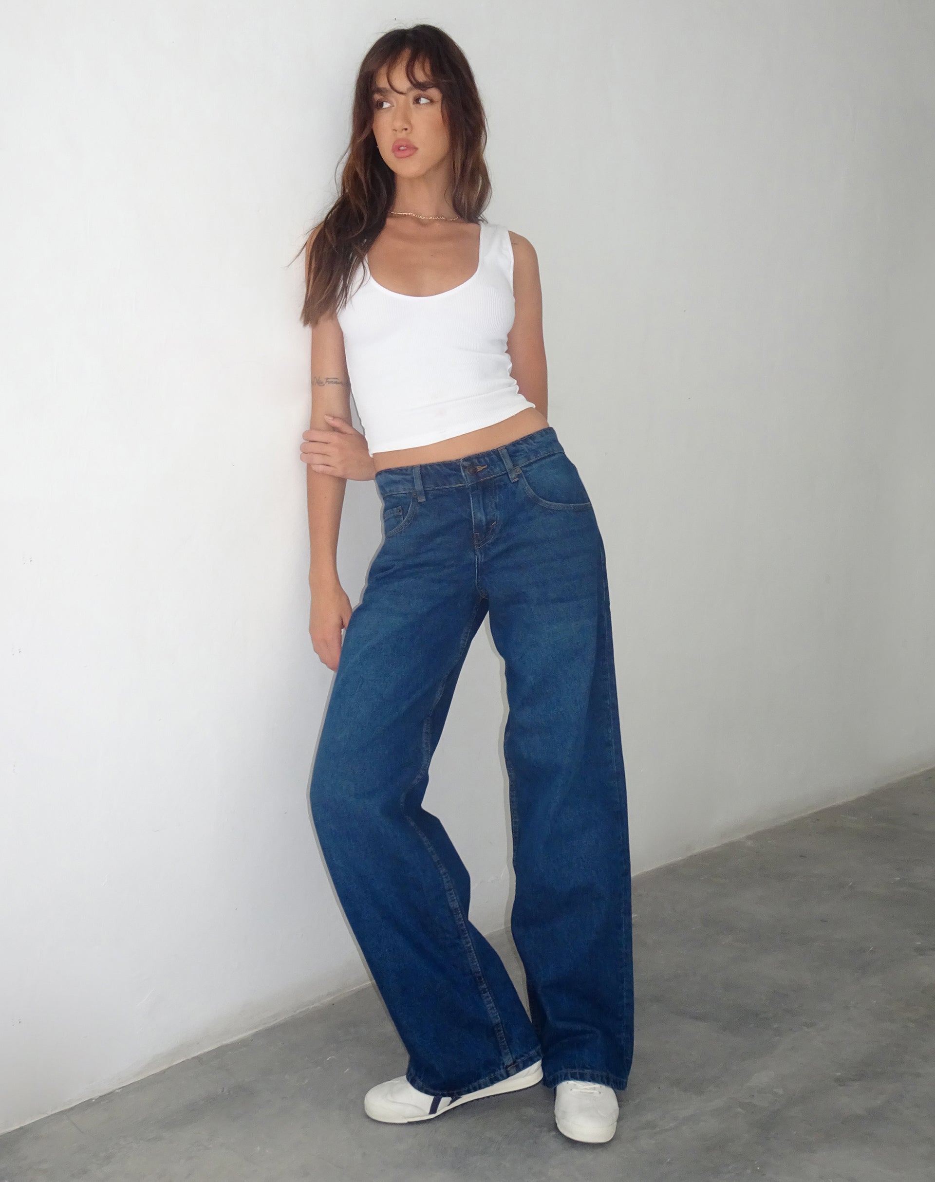 Low Rise Parallel Jeans in Mid Blue Used-Nico Sky