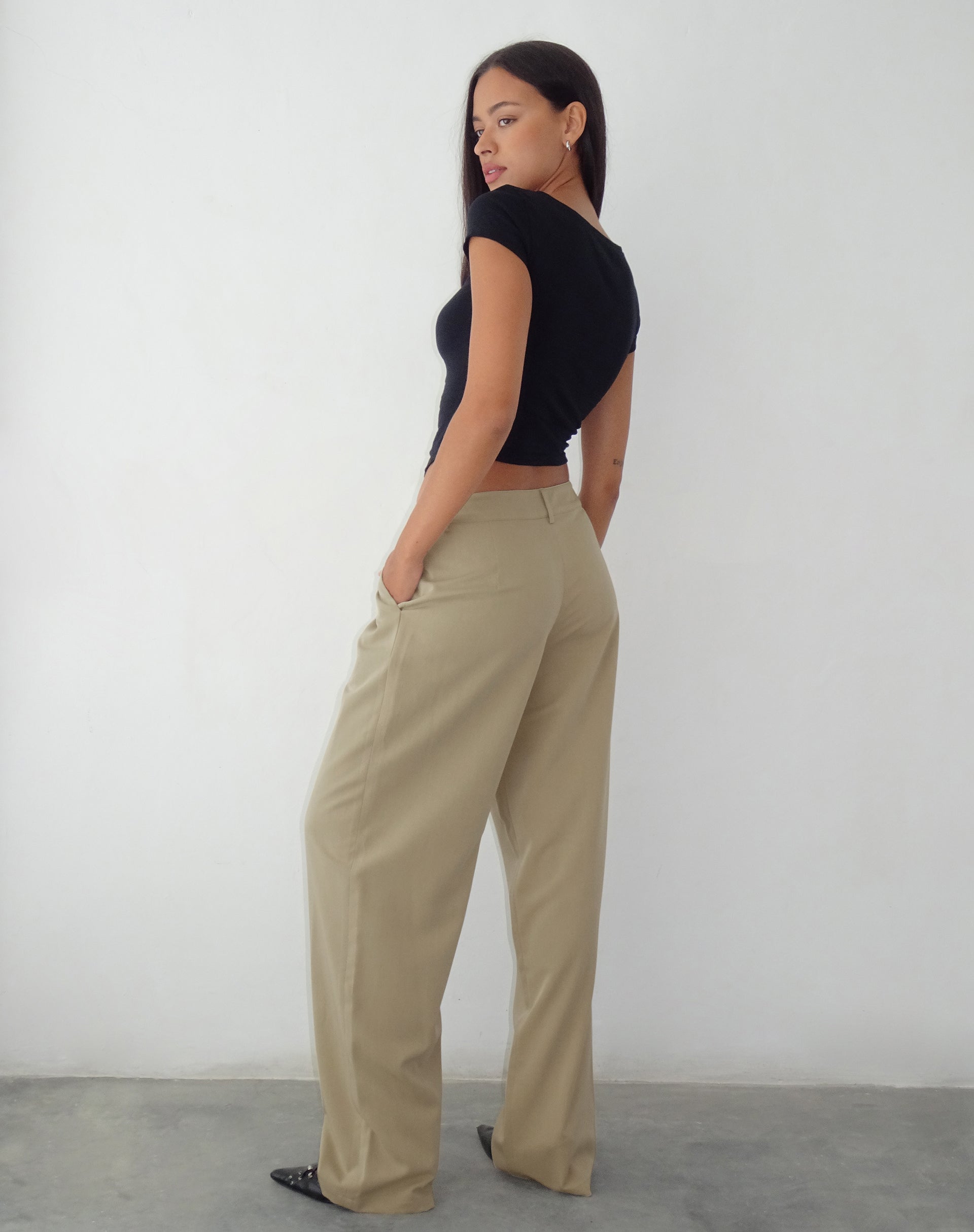 Sakaria Wide Leg Trouser in Tailoring Stone-Nico Sky