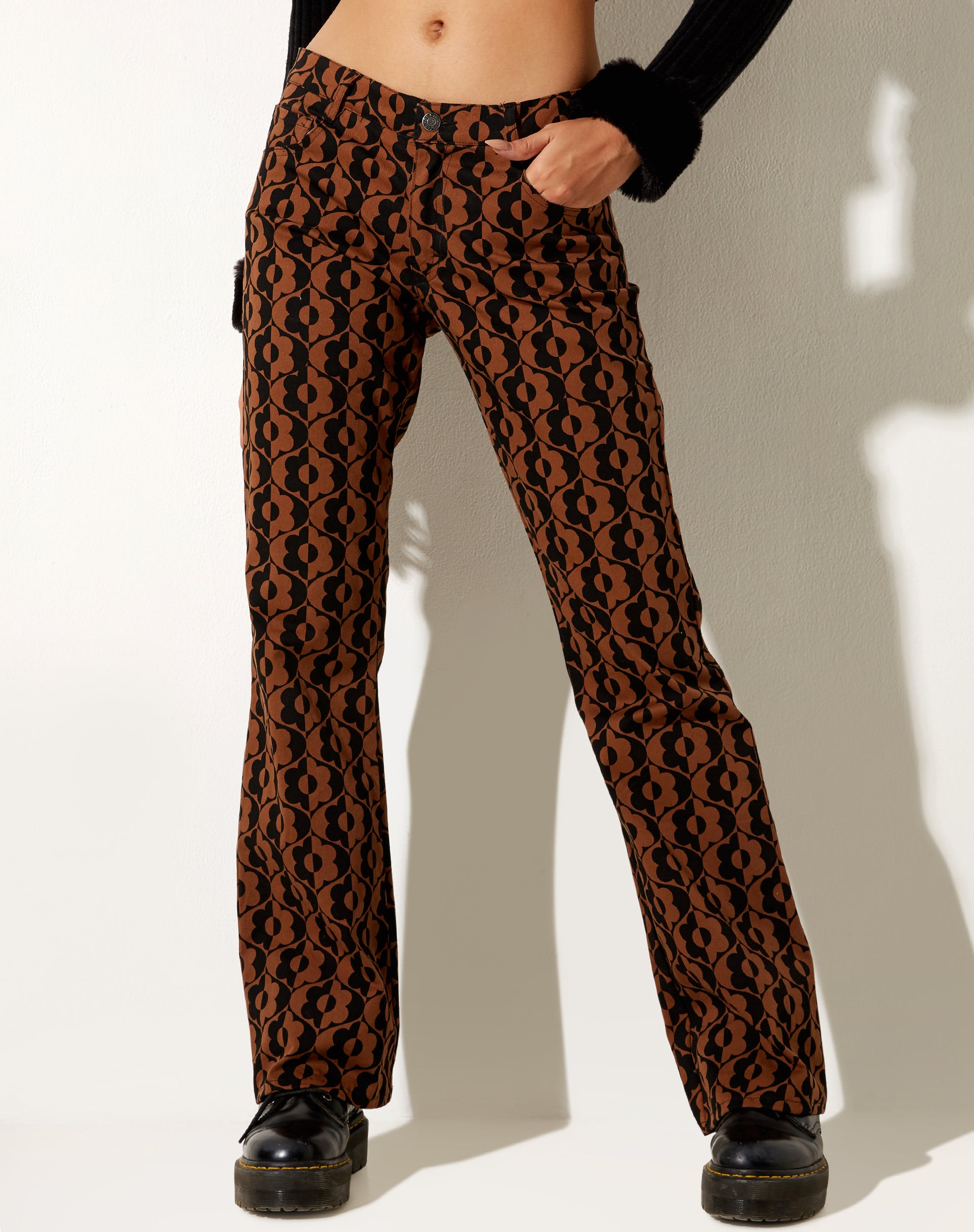 Jopan Flare Trouser in Wavy Flower Brown-Nico Sky
