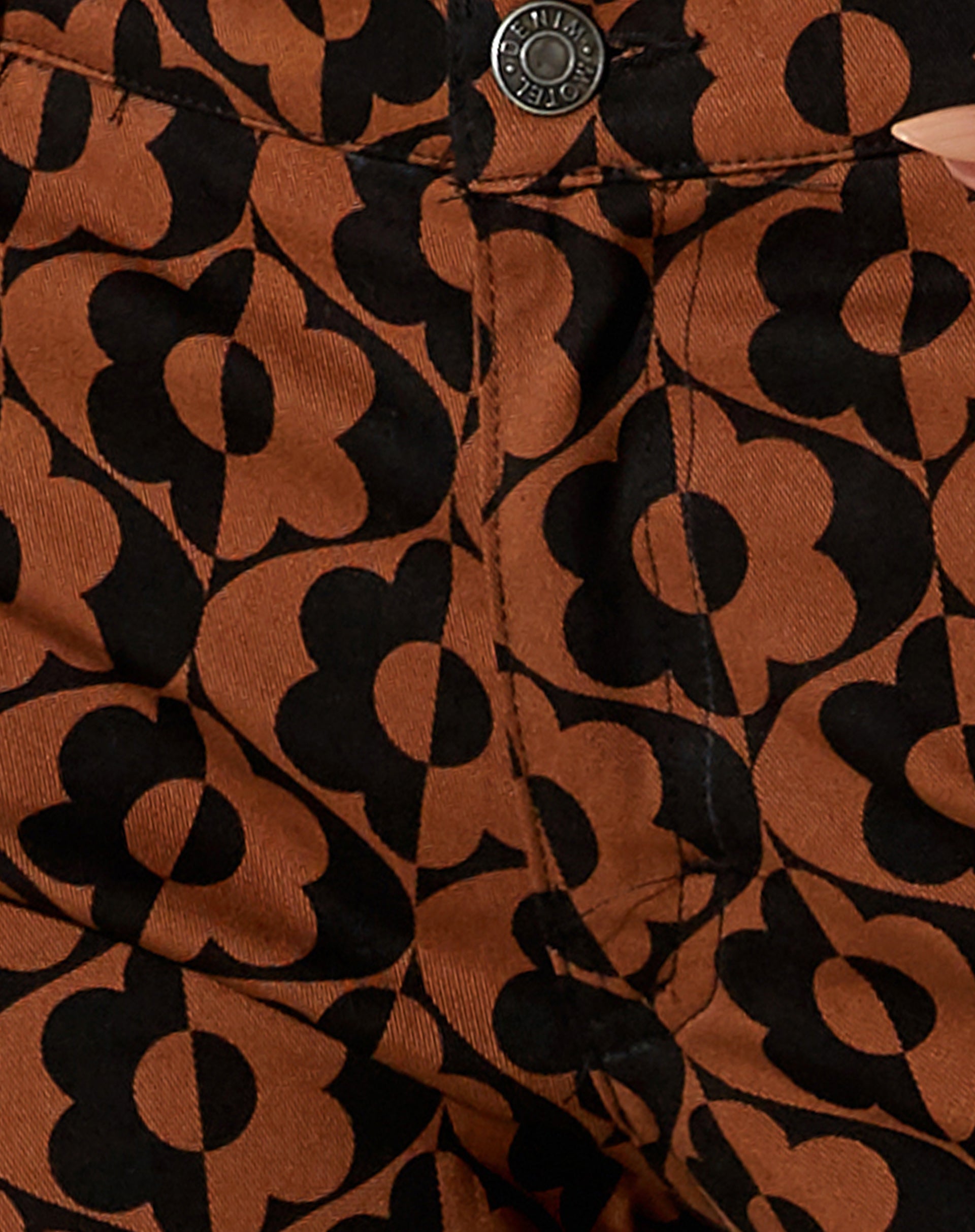 Jopan Flare Trouser in Wavy Flower Brown-Nico Sky