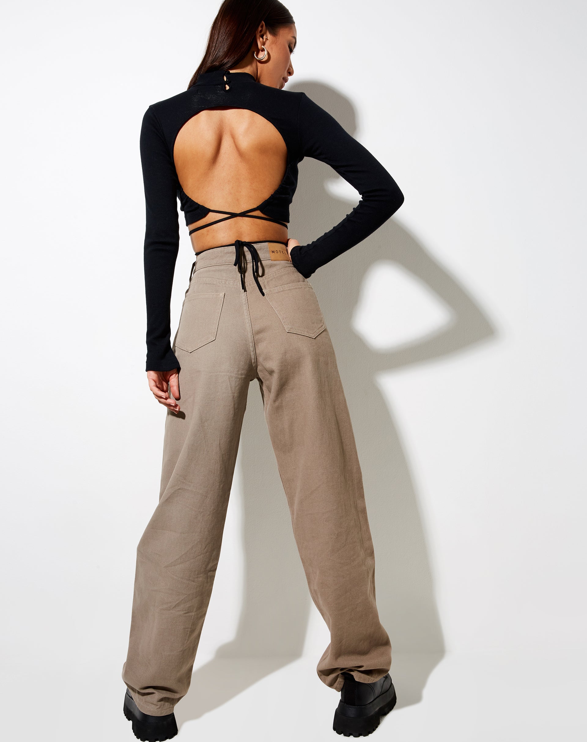 Jorja Crop Top in Rib Black-Nico Sky