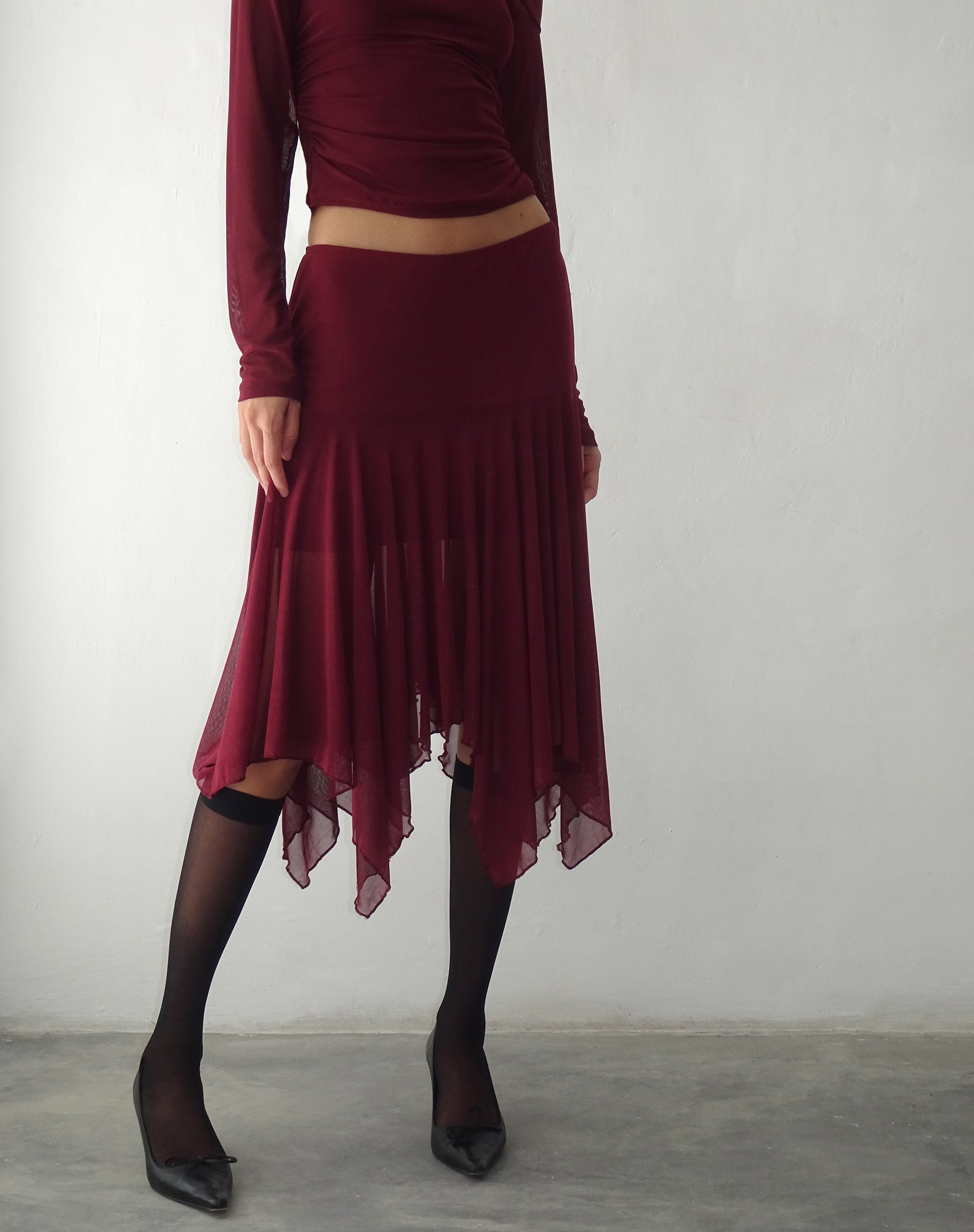 Jovali Low Waist Midi Skirt in Mesh Maroon-Nico Sky