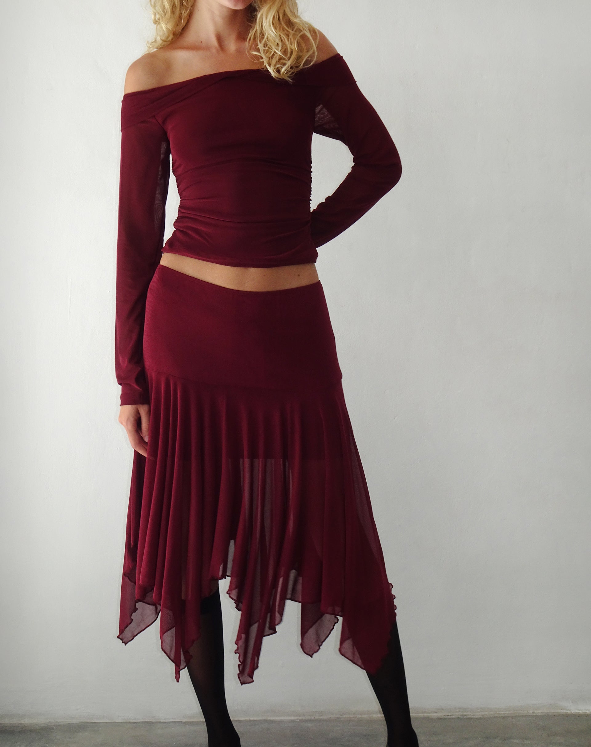 Jovali Low Waist Midi Skirt in Mesh Maroon-Nico Sky