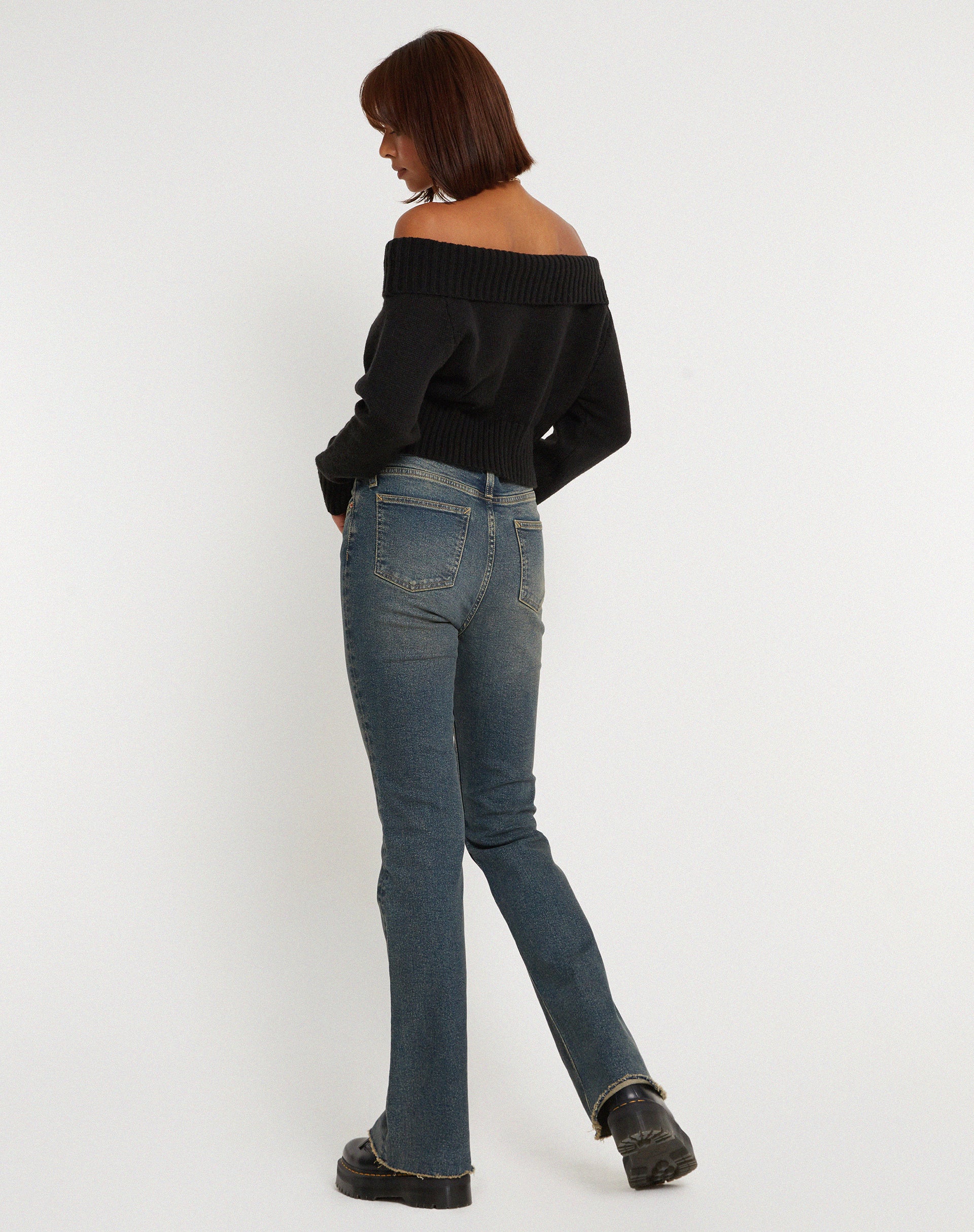 Koriya Bardot Top in Black-Nico Sky