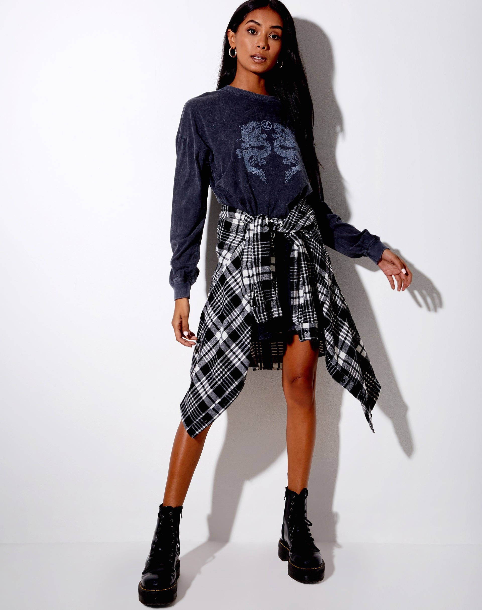 Lotsun Sweatshirt in Black Wash Twin Dragon-Nico Sky