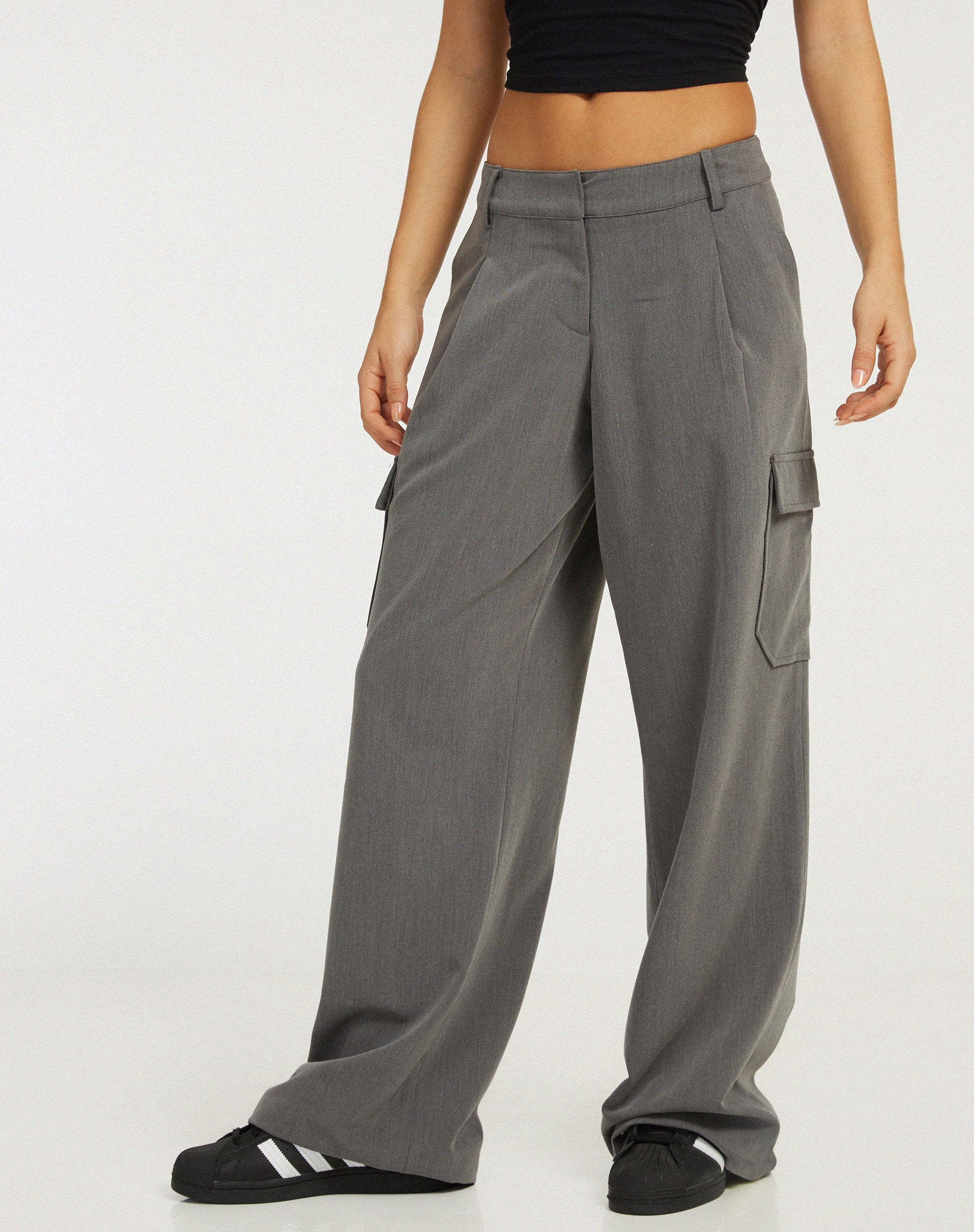 Low Rise Abba Cargo in Charcoal-Nico Sky