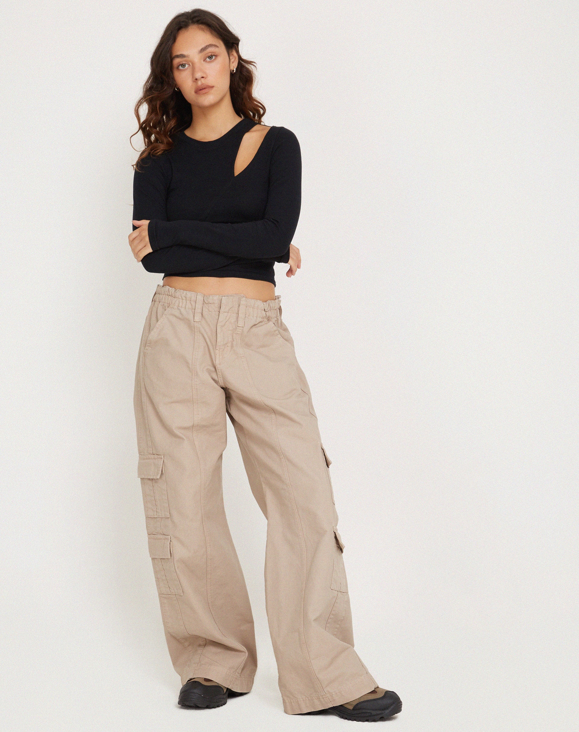 Mague Long Sleeve Crop Top in Black-Nico Sky