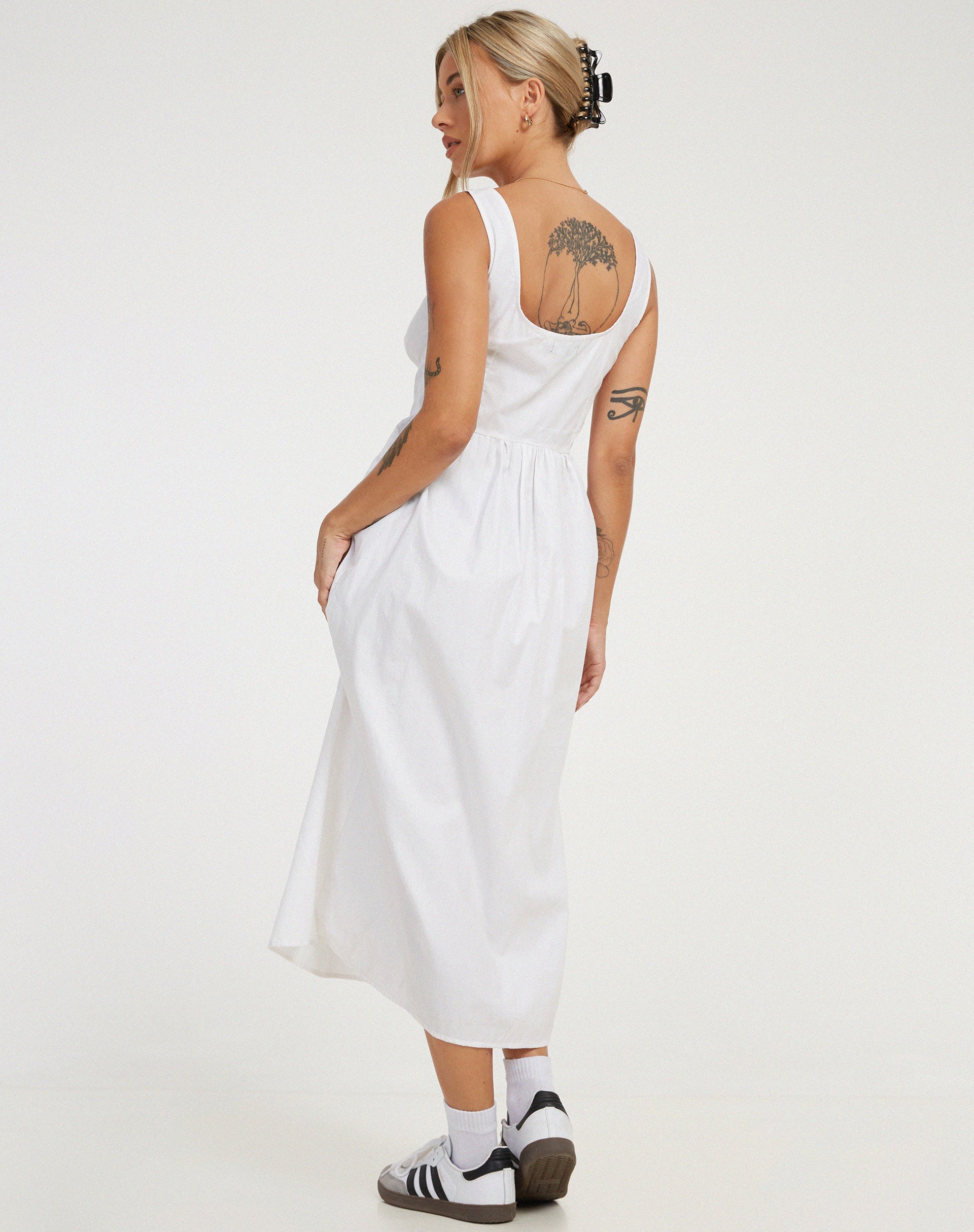Melrose Midi Dress in White-Nico Sky