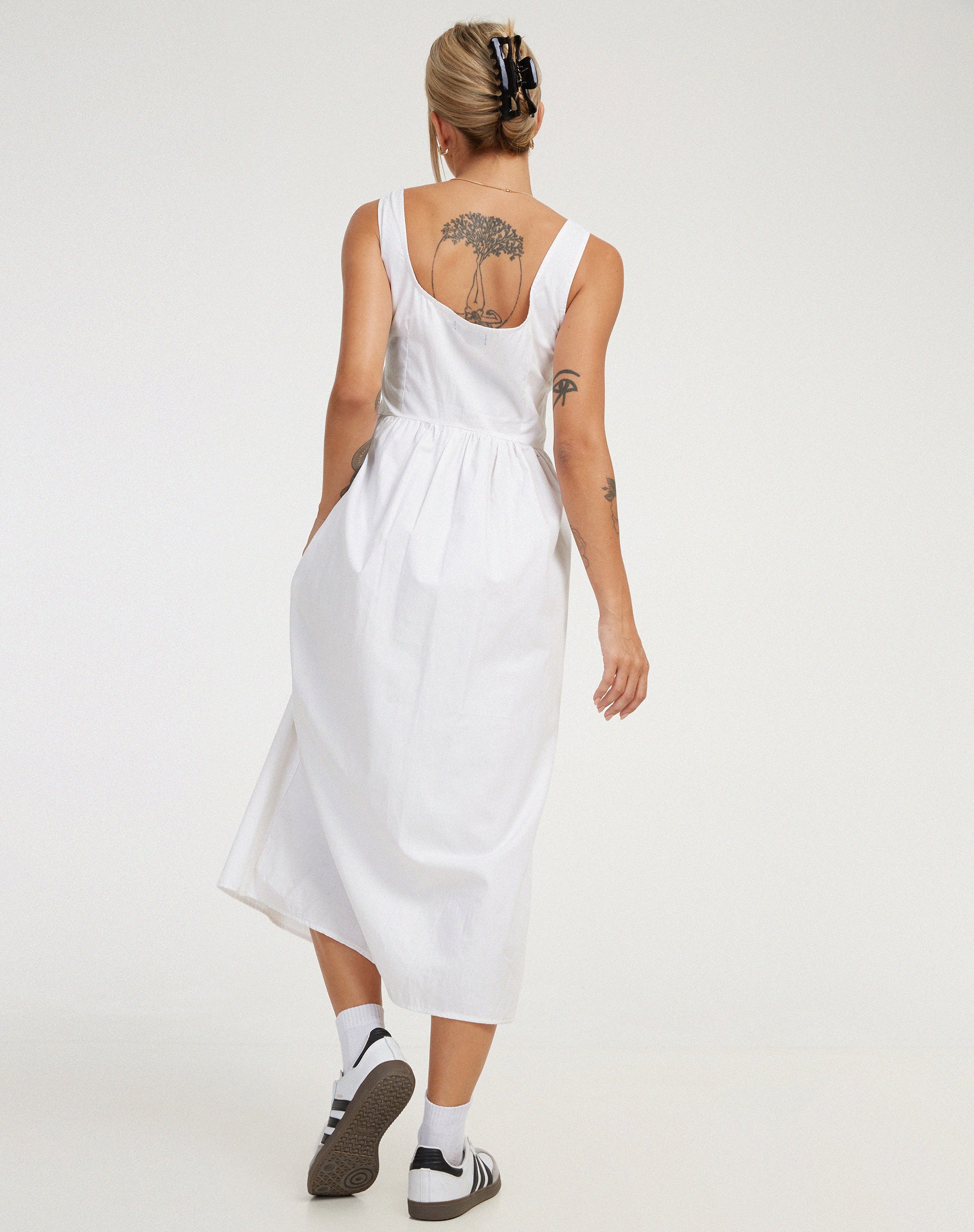 Melrose Midi Dress in White-Nico Sky