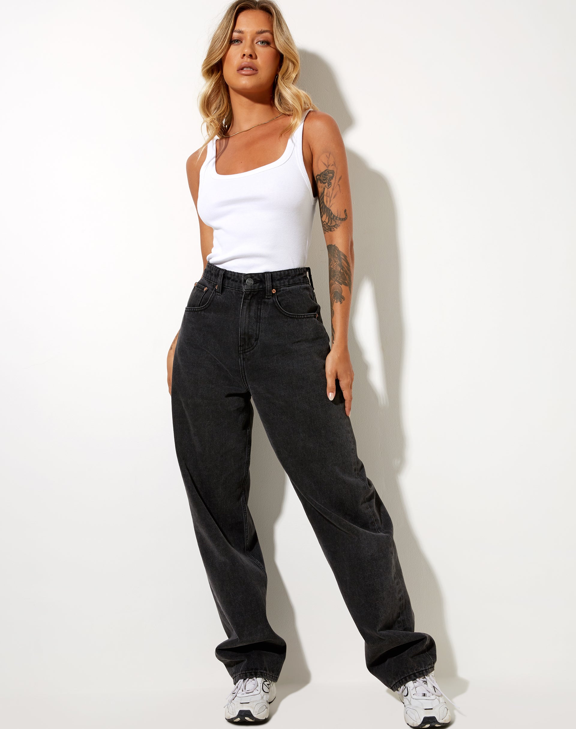 Nilam Vest Top in Rib White-Nico Sky