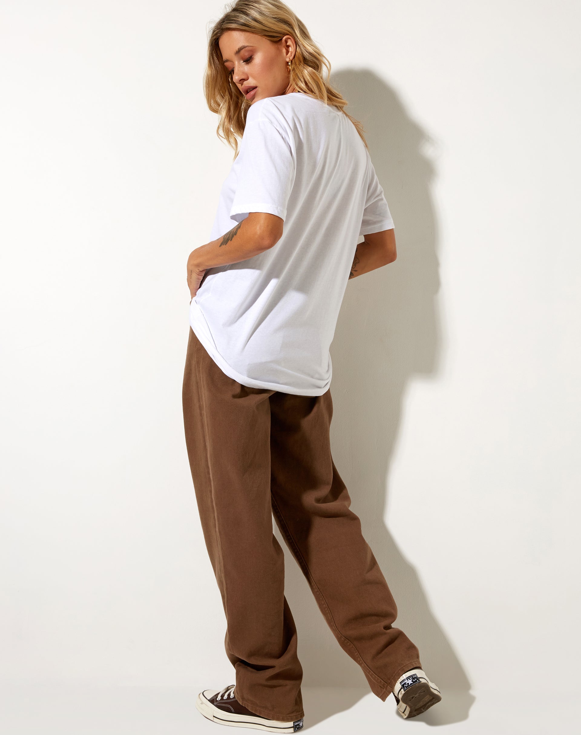 Oversize Basic Tee in White Champignons-Nico Sky