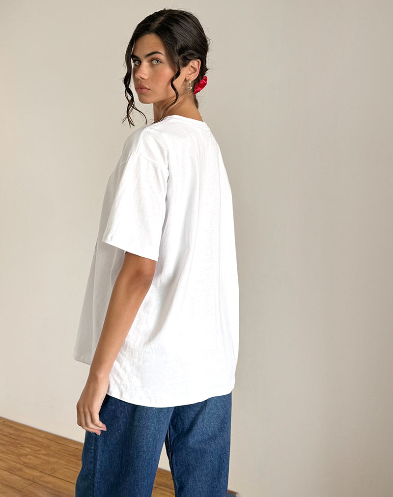 Oversized Basic Tee in Riomaggiore Italy White-Nico Sky