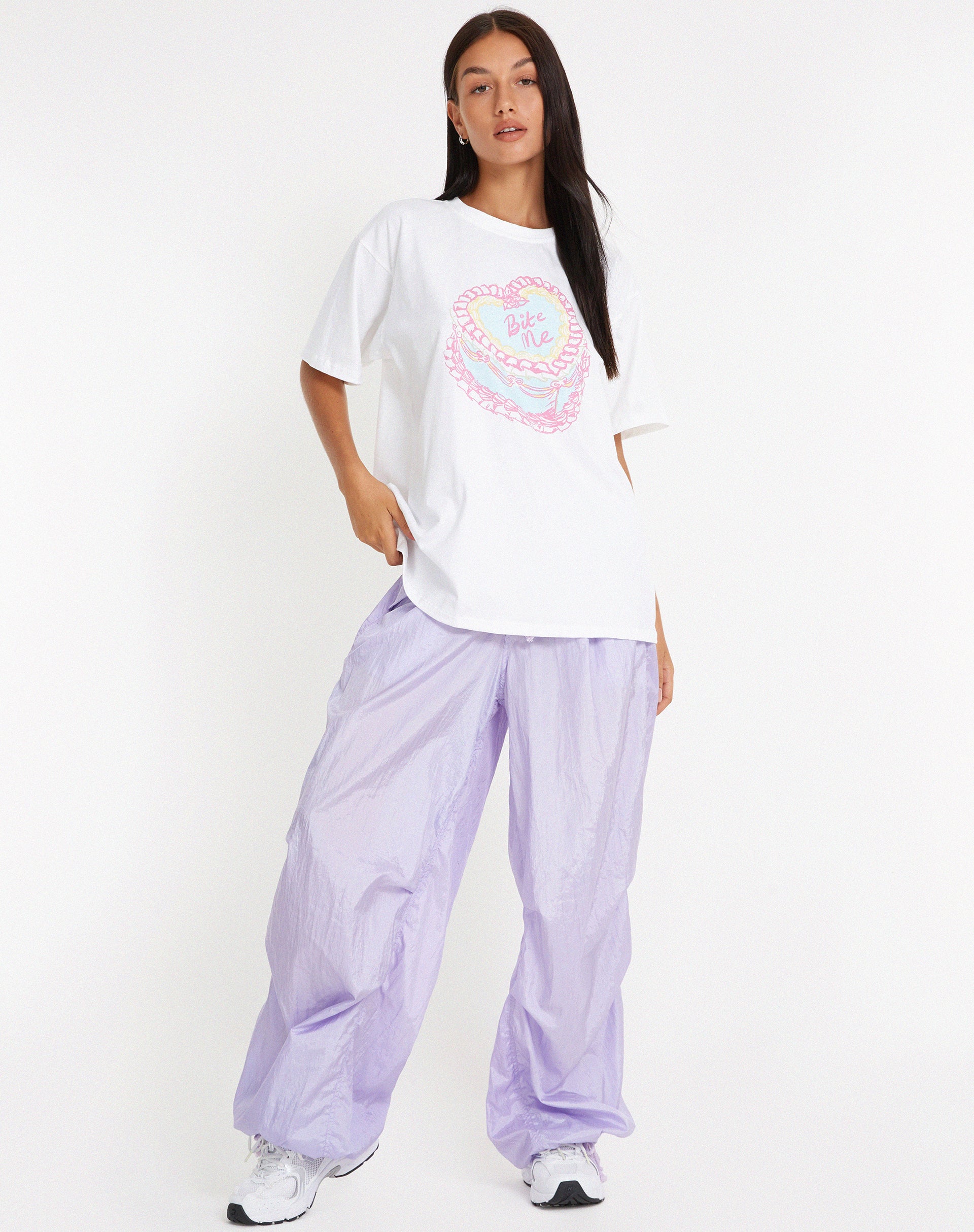 Oversize Basic Tee in White Bite Me-Nico Sky