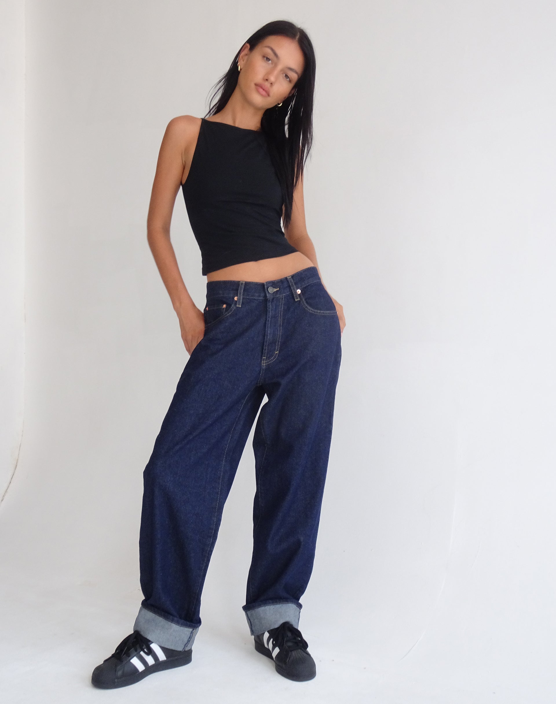 Oversized Dad Low Rise Jeans in Dark Rinse-Nico Sky