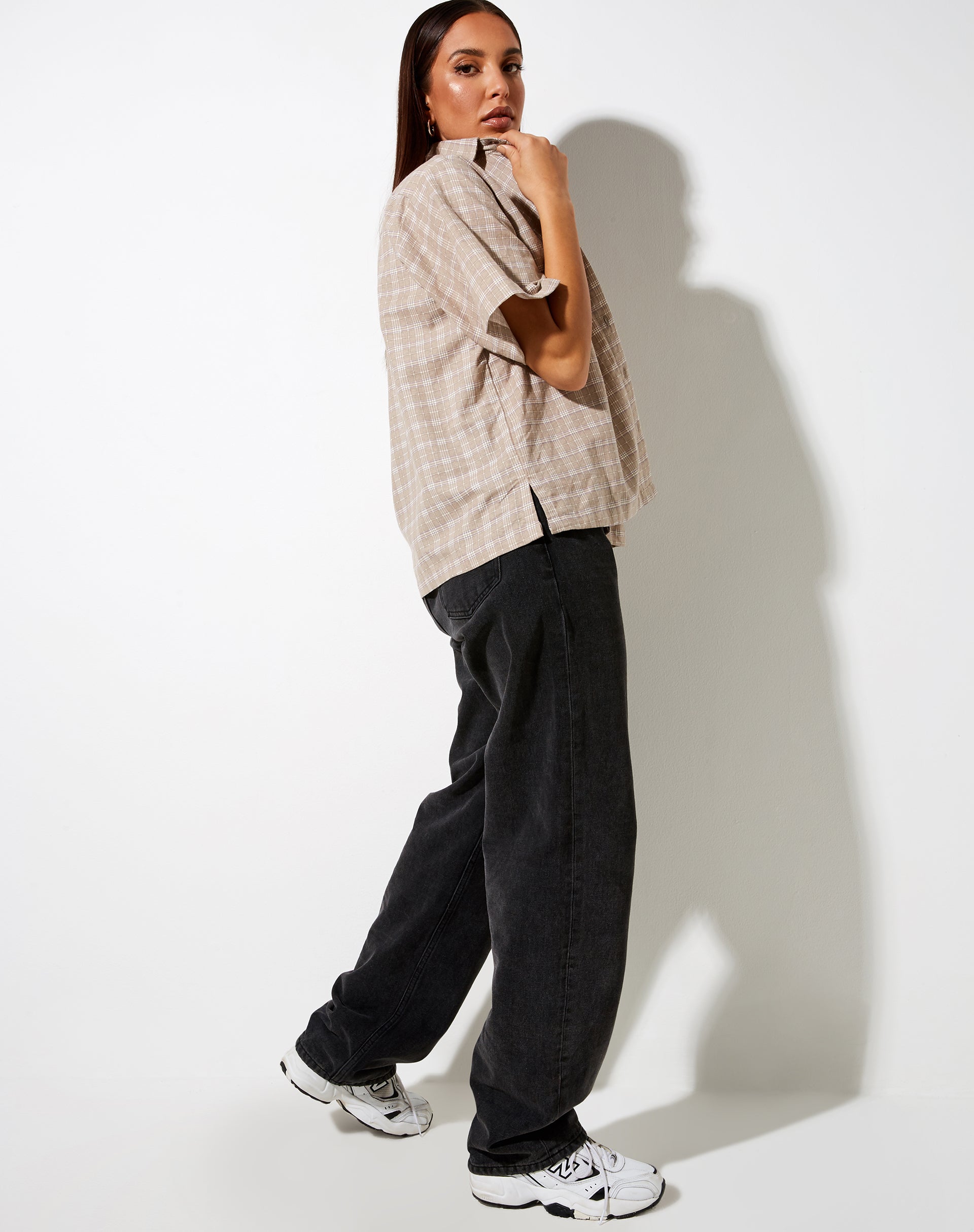 Pride Shirt in Taupe Check-Nico Sky