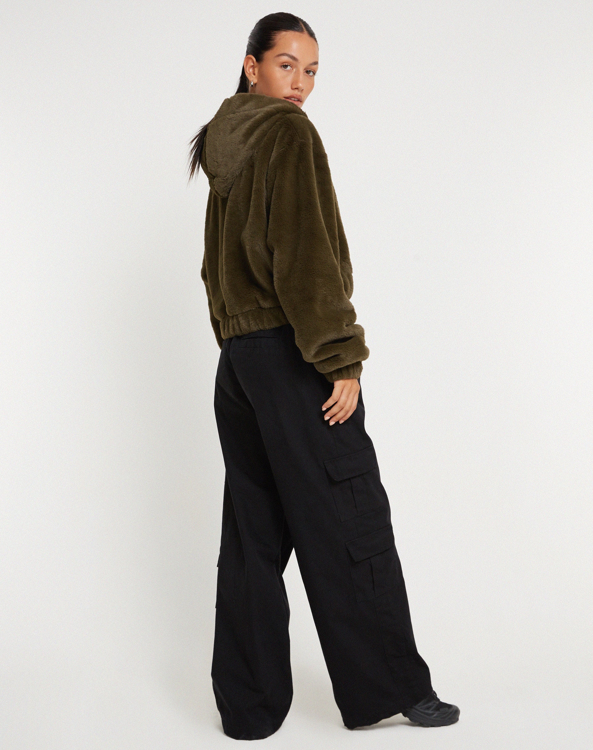 Banowa Zip Up Jacket in Olive-Nico Sky