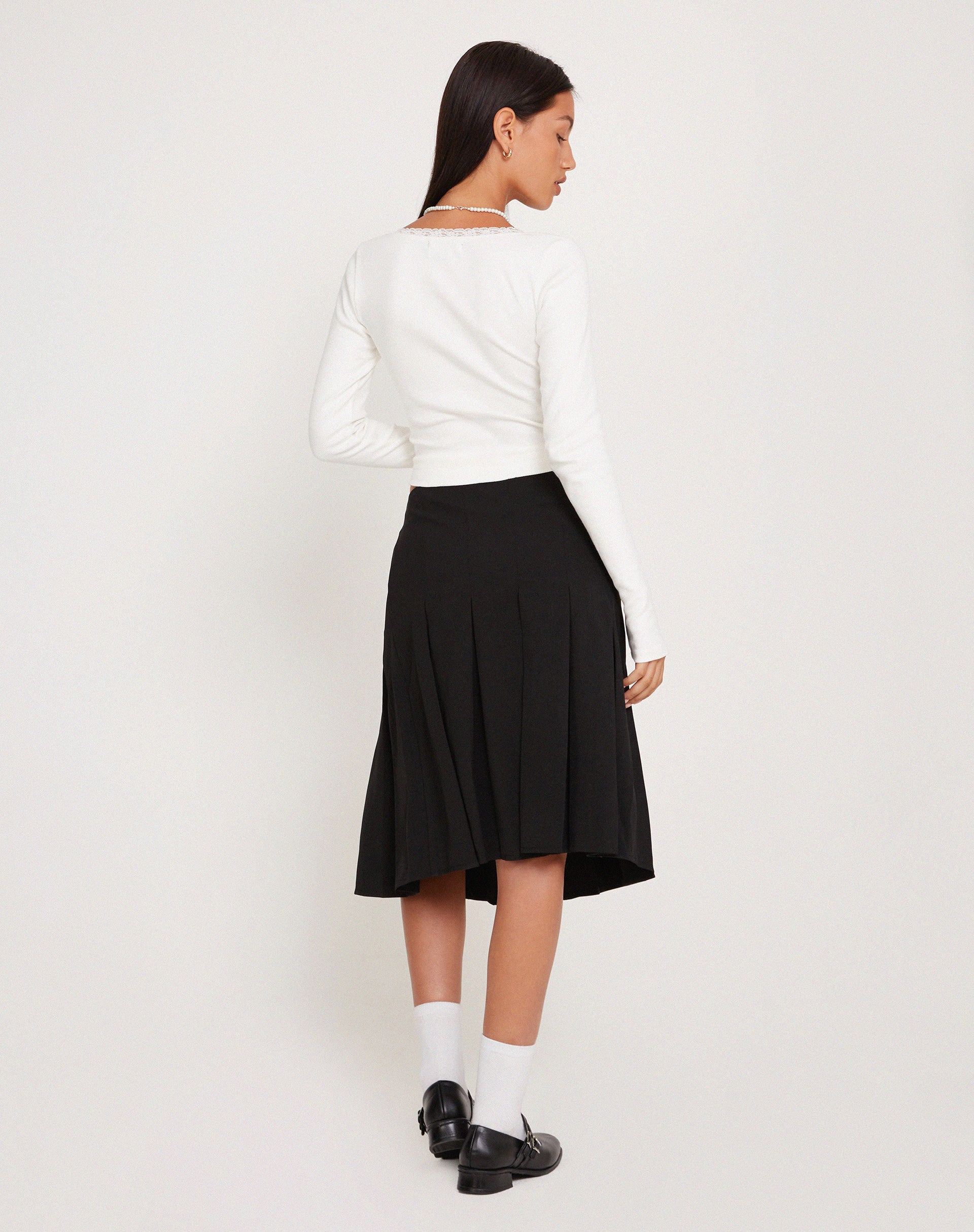 Madelyn Pleated Midi Skirt in Black-Nico Sky