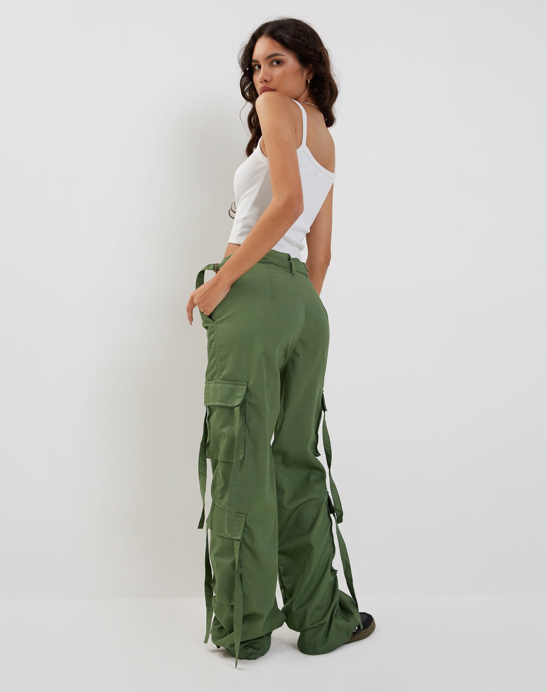 Edgar Wide Leg Cargo Trouser in Military Green-Nico Sky