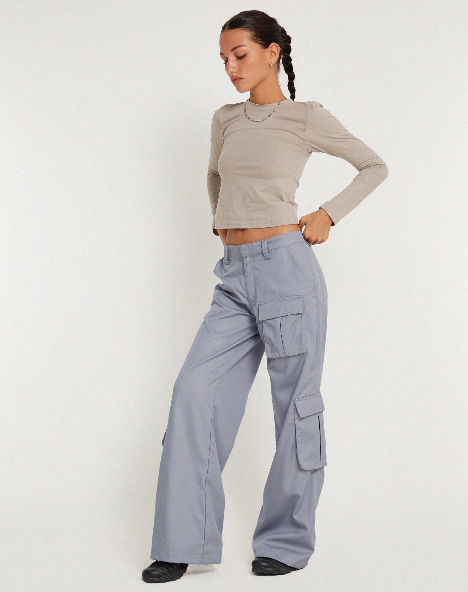 Lovis Low Rise Cargo Trouser in Grey-Nico Sky