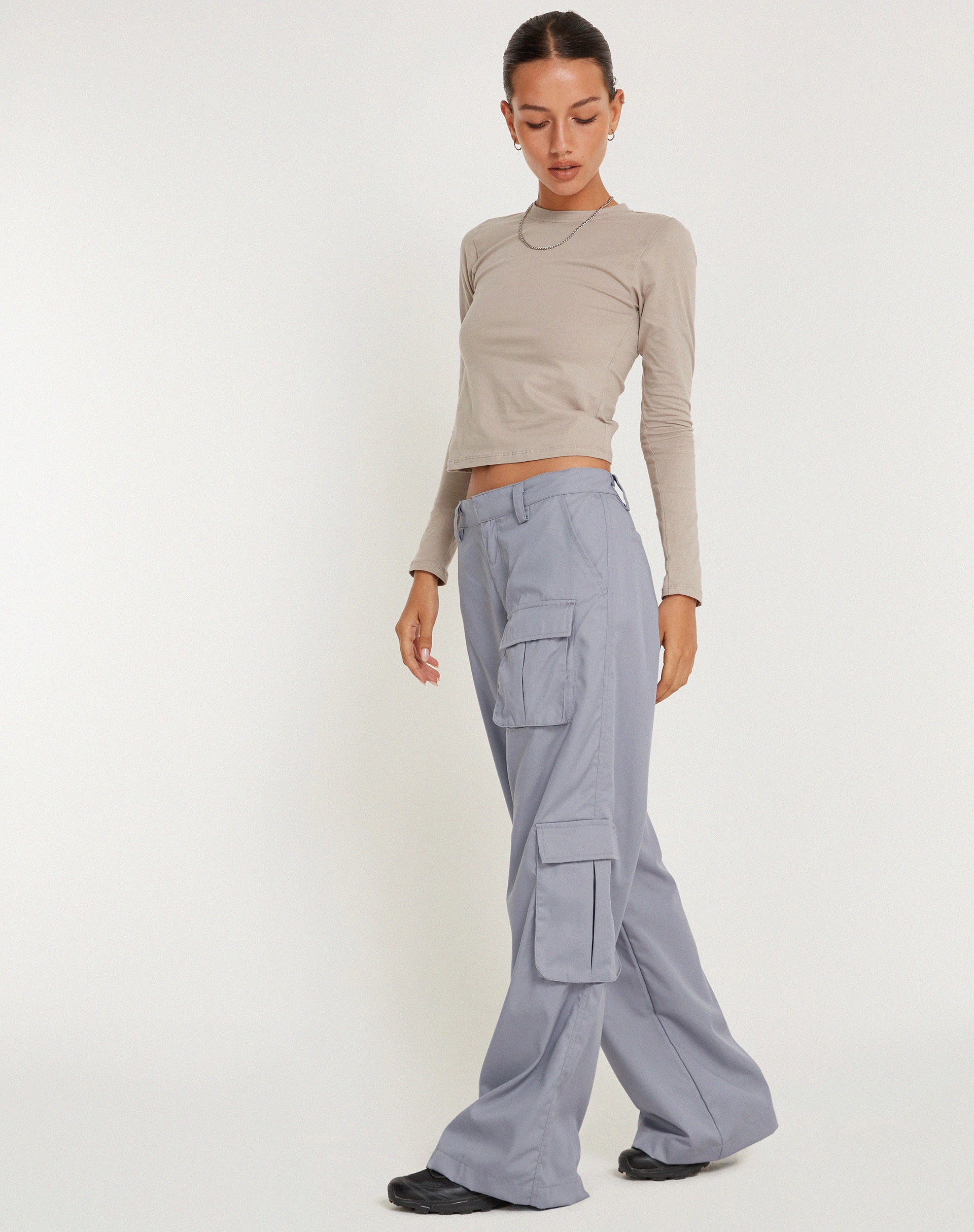 Lovis Low Rise Cargo Trouser in Grey-Nico Sky