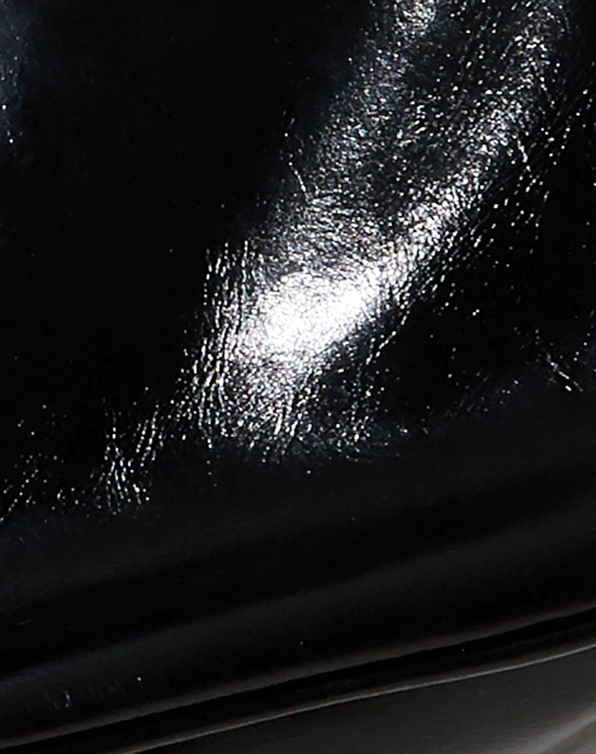 River Shoulder Bag in Black-Nico Sky