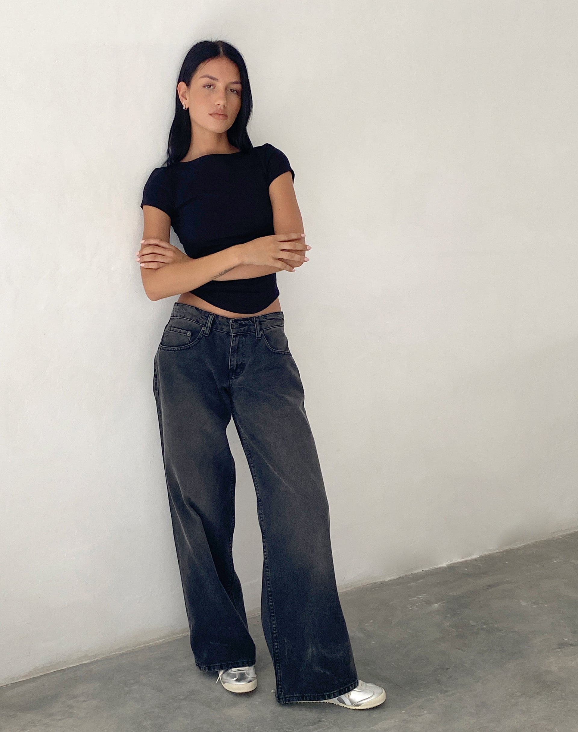 Roomy Extra Wide Low Rise Jeans in Washed Black Grey-Nico Sky