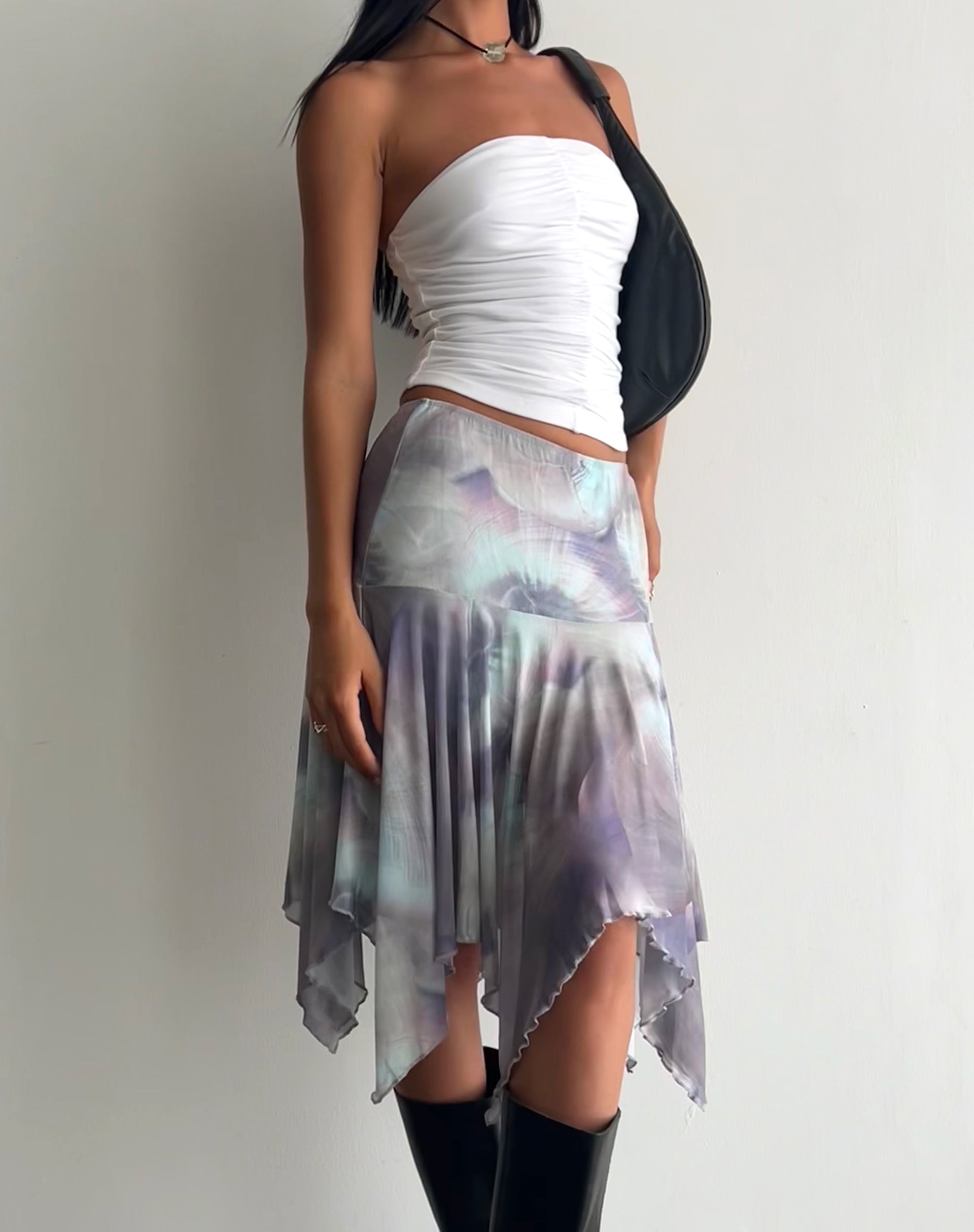 Jovali Low Waist Midi Skirt in Mesh Printed Pearly Shell-Nico Sky