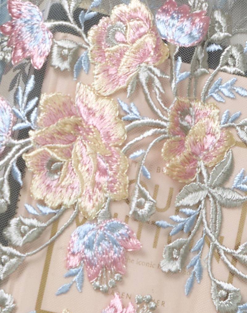 Shi Bag in Natural Lace Embroidery with Blue Satin Binding-Nico Sky