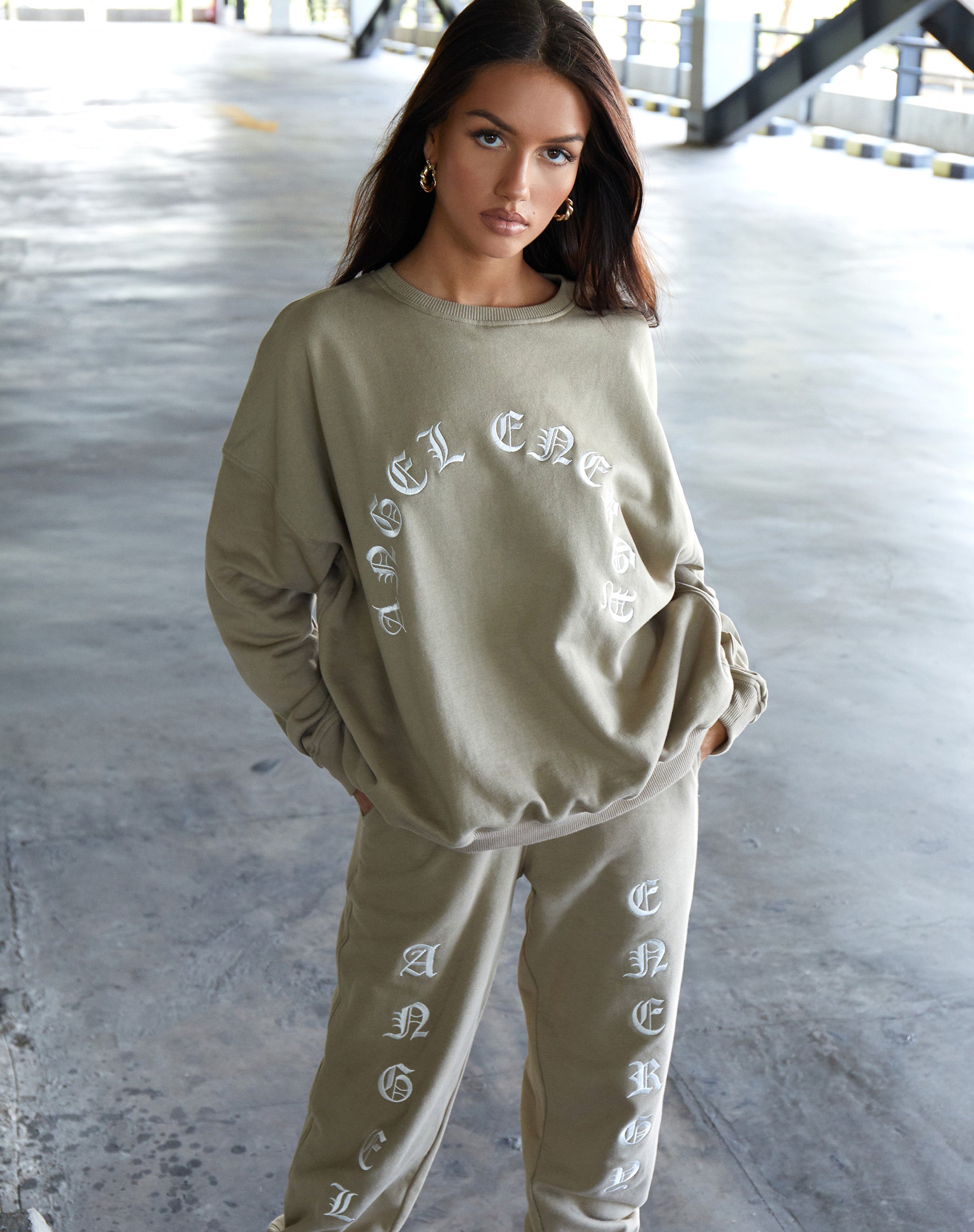 Ted Sweatshirt in Eucalyptus 'Angel Energy' Embro-Nico Sky