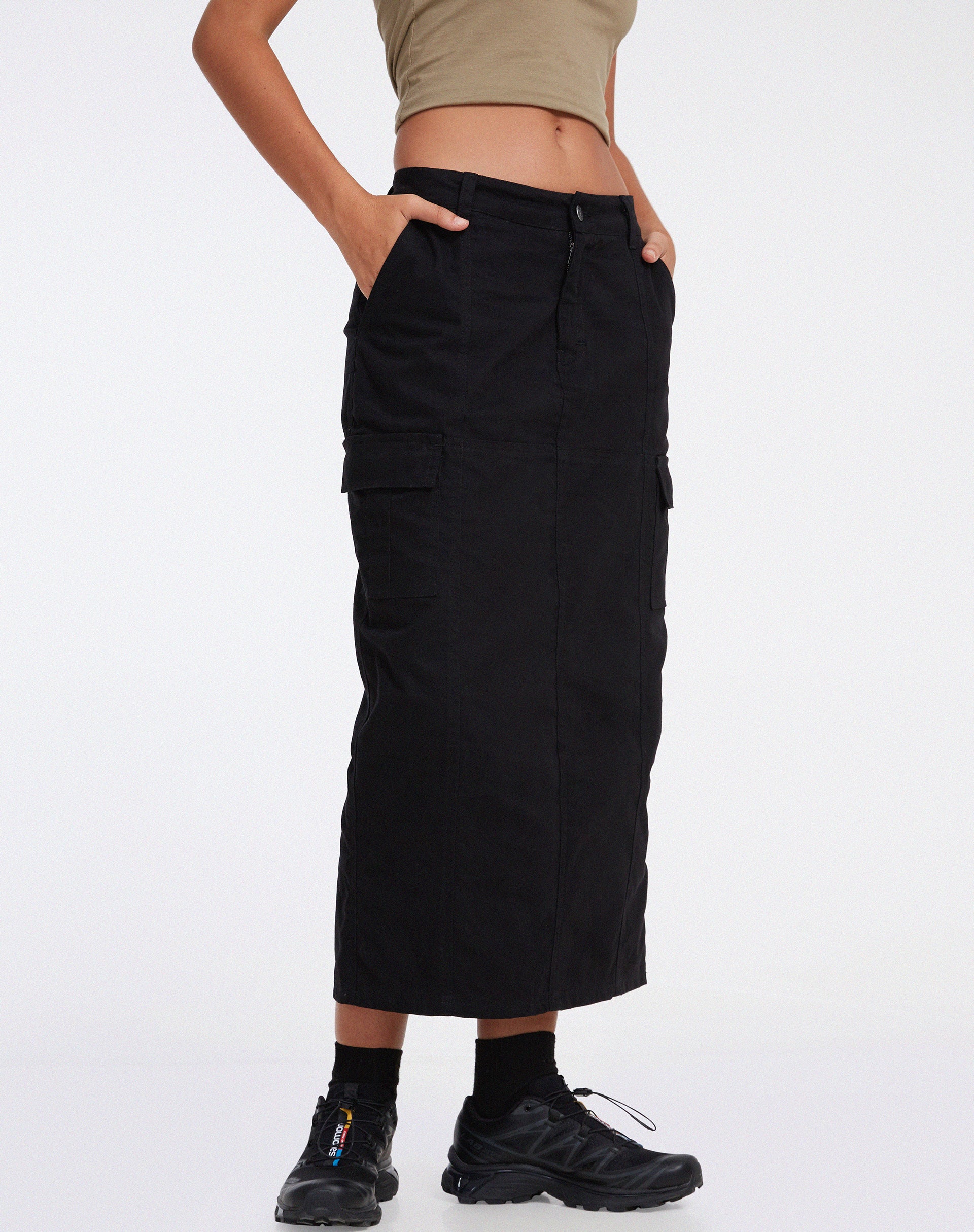 Widya Cargo Midi Skirt in Panama Black-Nico Sky