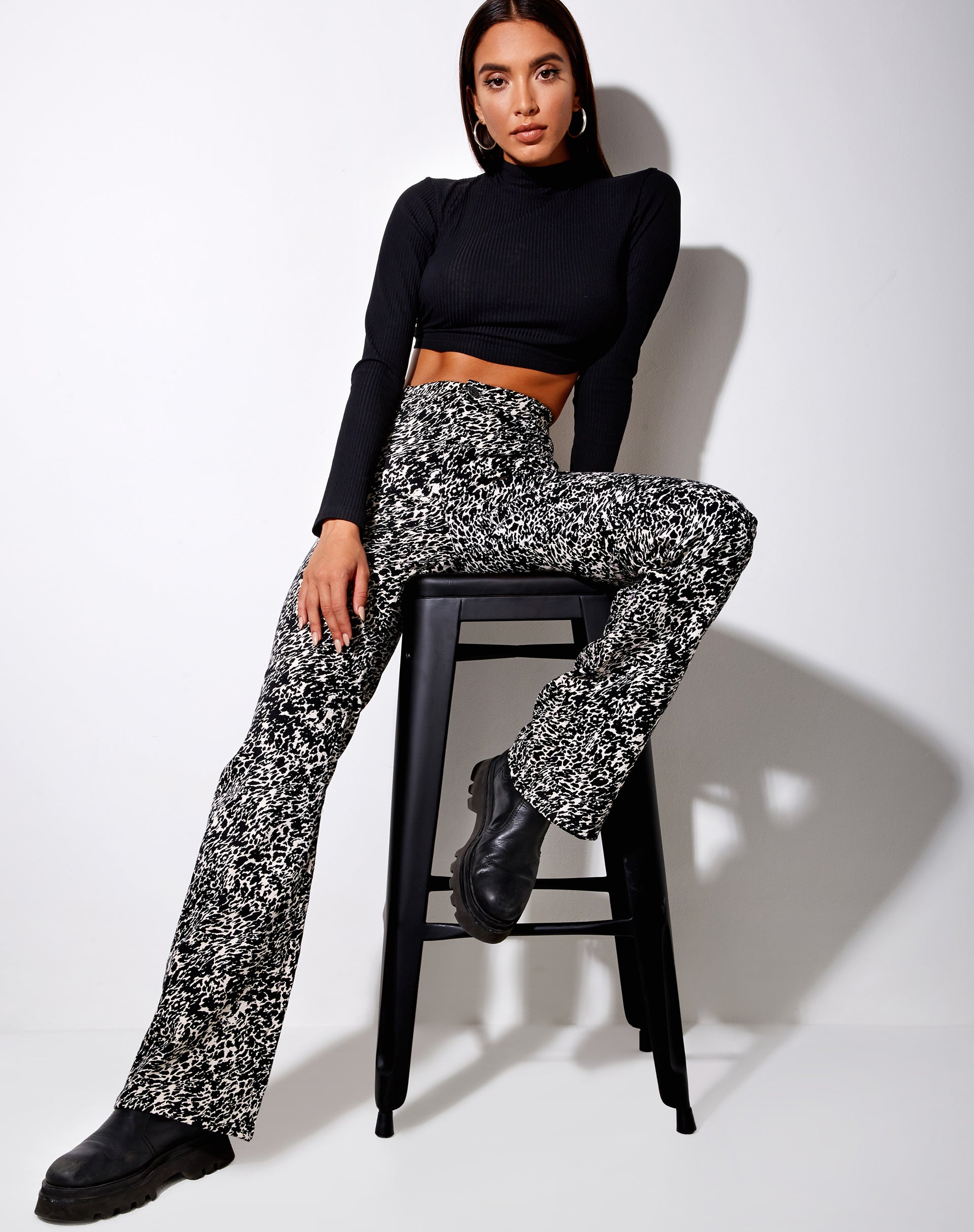Zoven Trouser in Abstract Animal-Nico Sky