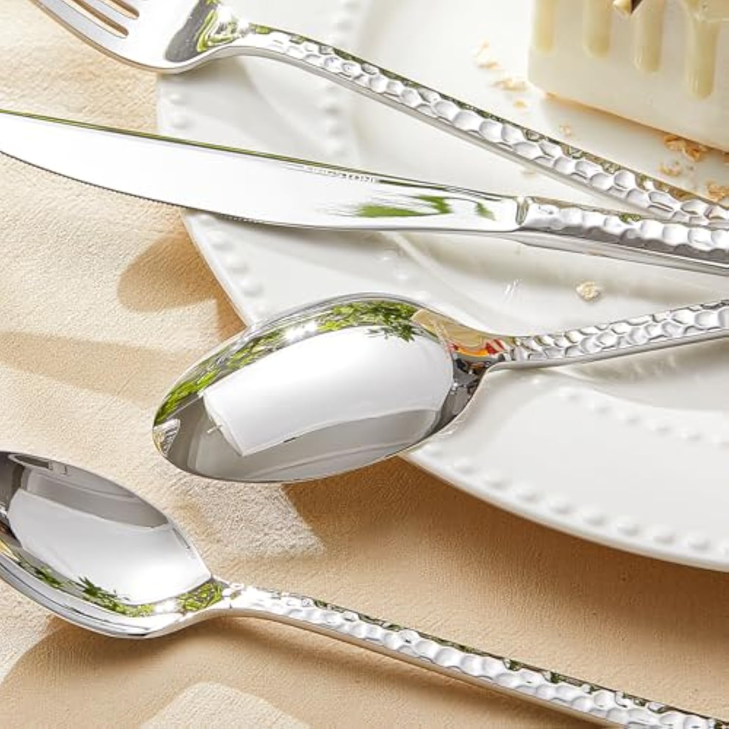 40 Piece Hammered Silverware Set, 18/10 Stainless Steel Flatware Set for 8, Cutlery Set for Home, Party, Wedding, Mirror Polished Dishwasher Safe