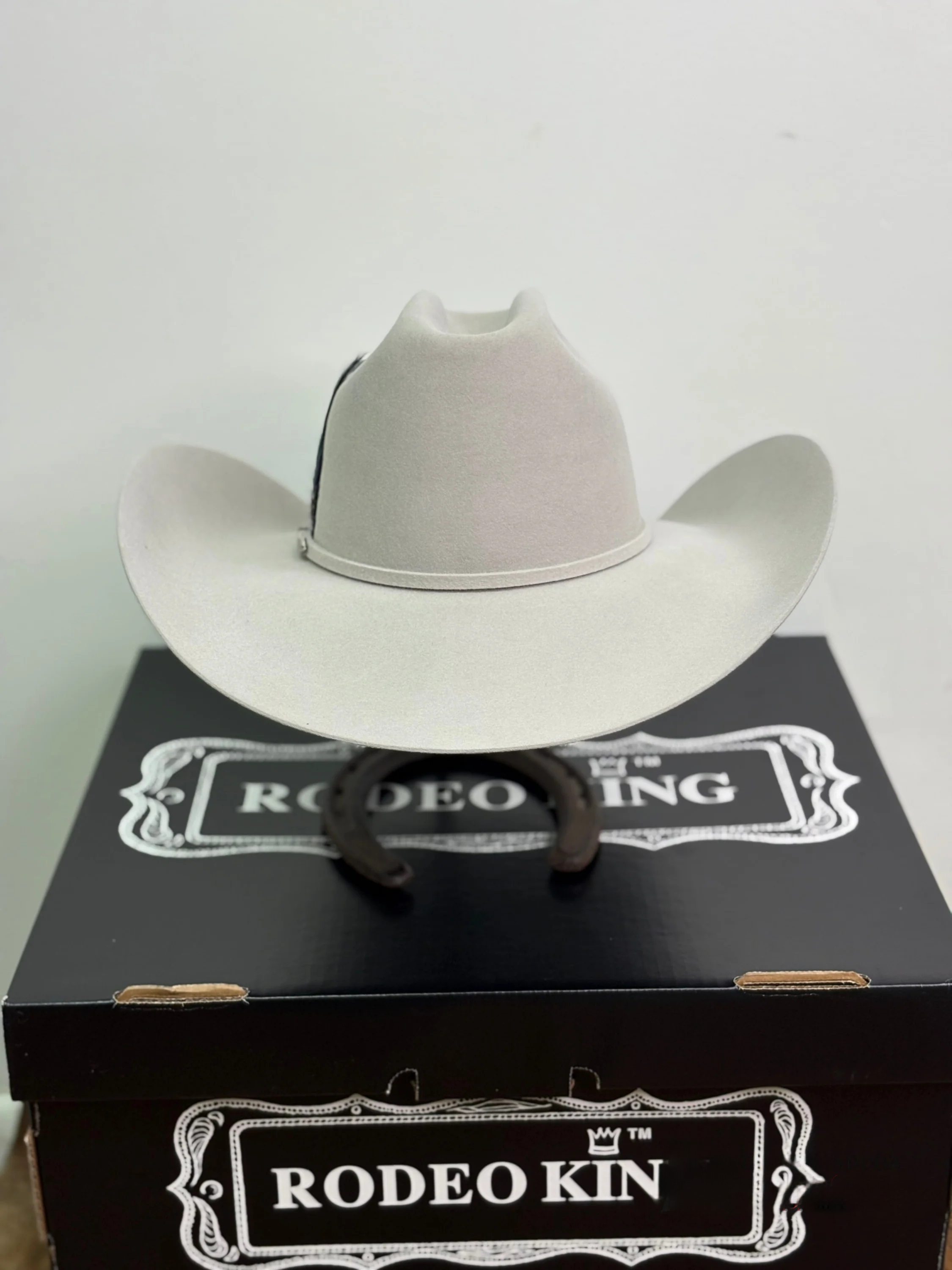 Rodeo King 10x Silver Belly Open Crown Malboro Shape