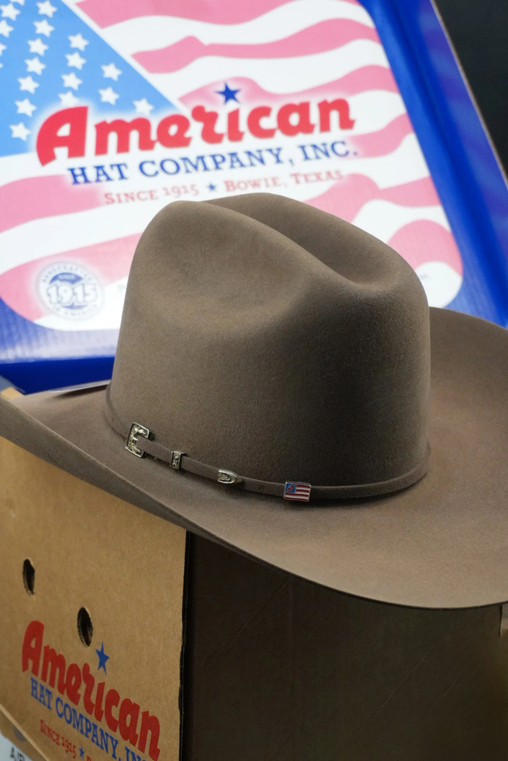 100x American Felt Hat Pecan