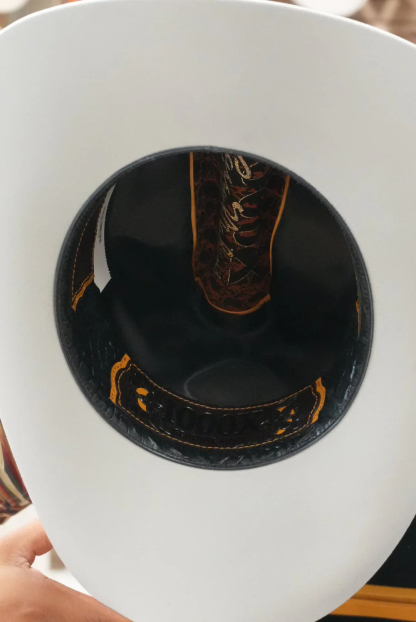 LARRY MAHAN 100X PLATINUM IMPERIAL LUXURIOS