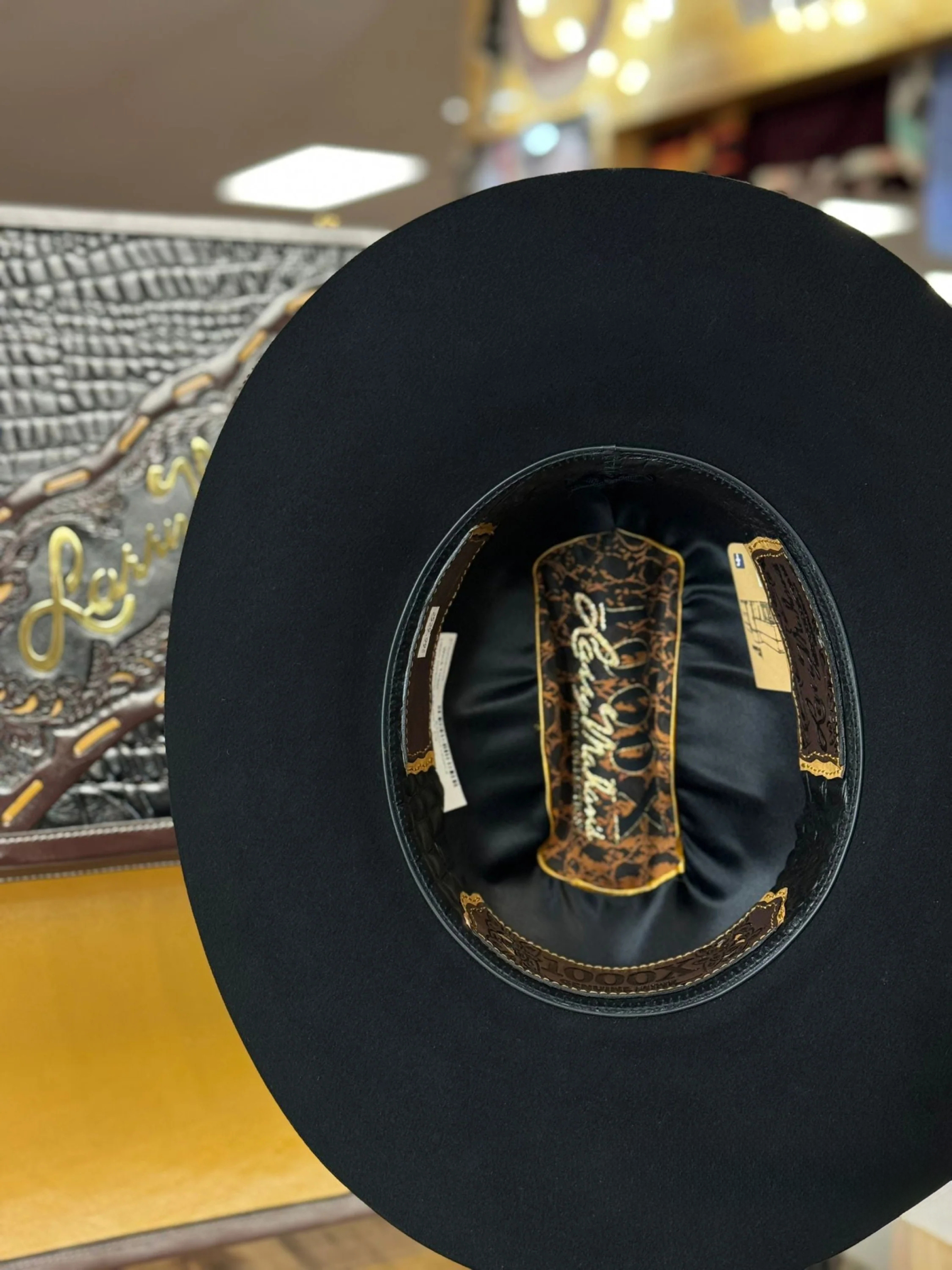 LARRY MAHAN´S 1000X BLACK IMPERIAL LUXURIOS