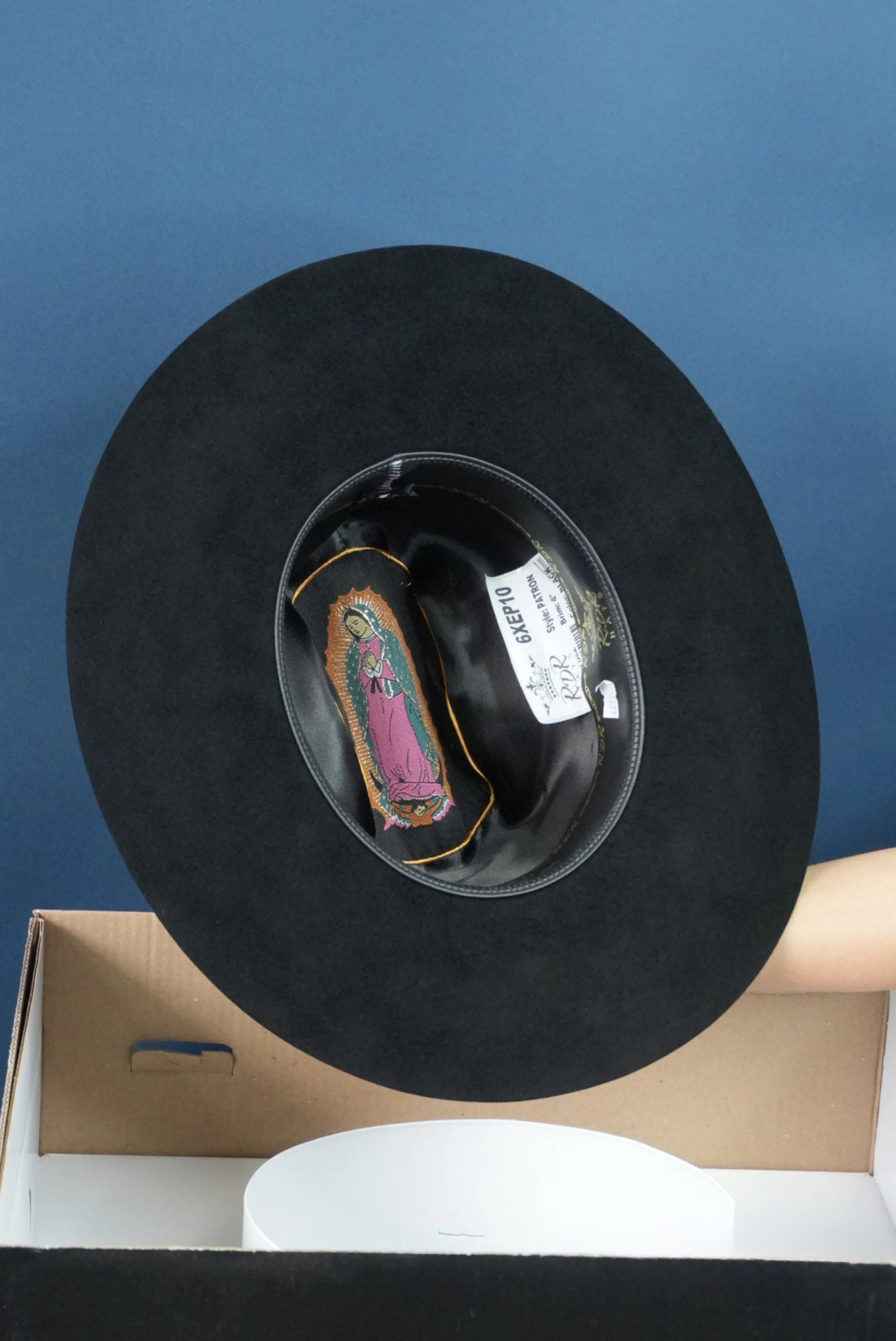 RDR COPA ALTA 6X EL PATRON VIRGIN DE GUADALUPE- NEGRO/BLACK