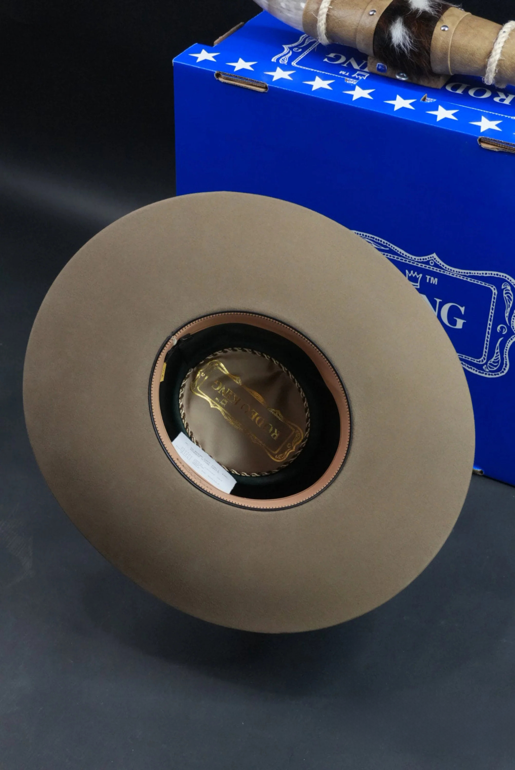 RODEO KING PECAN 30X OPEN CROWN