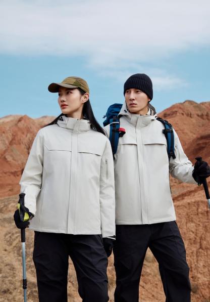 Integrated black gold graphene down