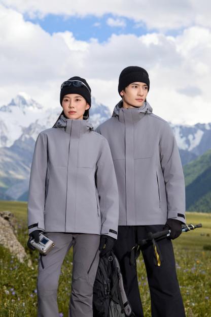 Three-in-one detachable fleece lining jacket