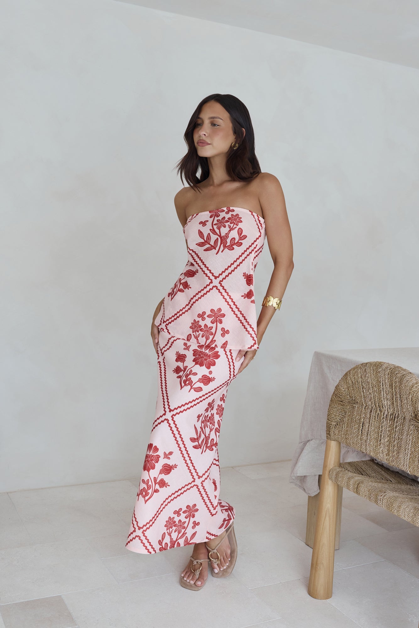 Minimale Longline Strapless Top Red-Roy Dress