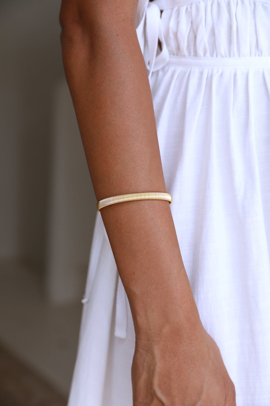 18k gold plated simplicity bracelet-Roy Dress