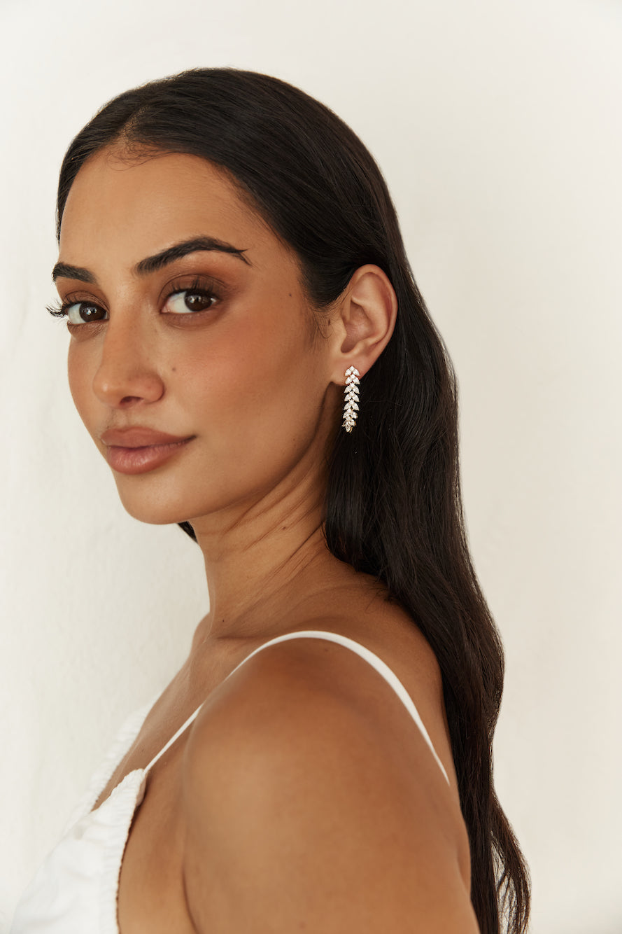 18K Gold Plated Shimmer Spark Earrings Gold-Roy Dress