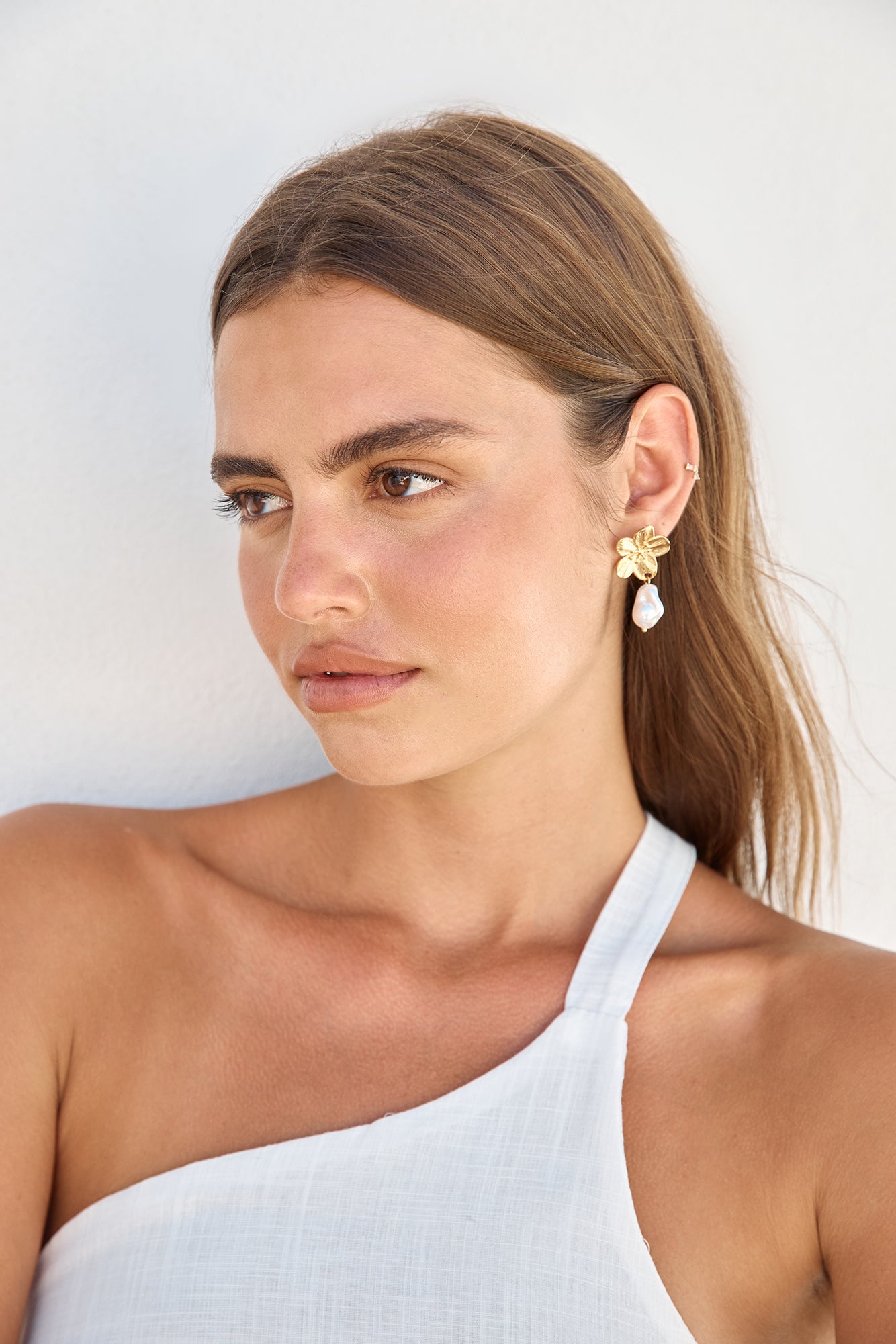 18K Gold Plated Exotic Retreat Earrings Gold-Roy Dress