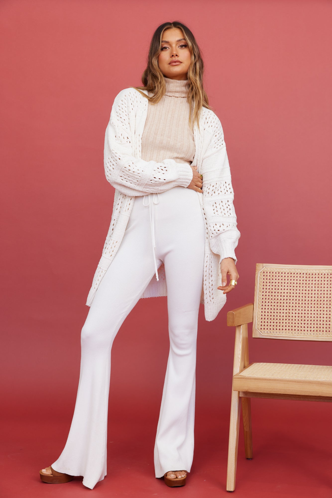 Lasting Point Cardigan White-Roy Dress