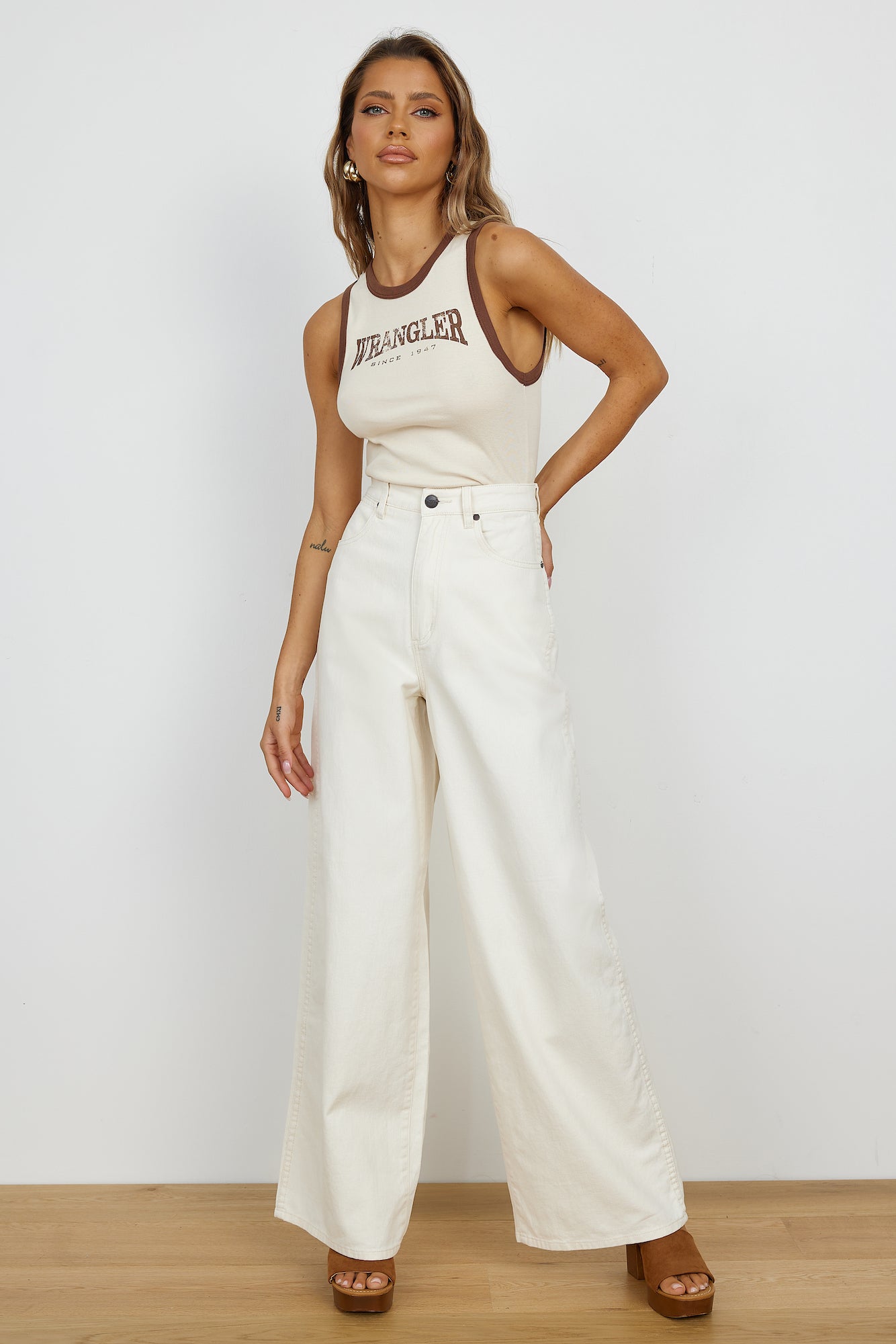 WRANGLER Farrah Wide Jean Parchment-Roy Dress