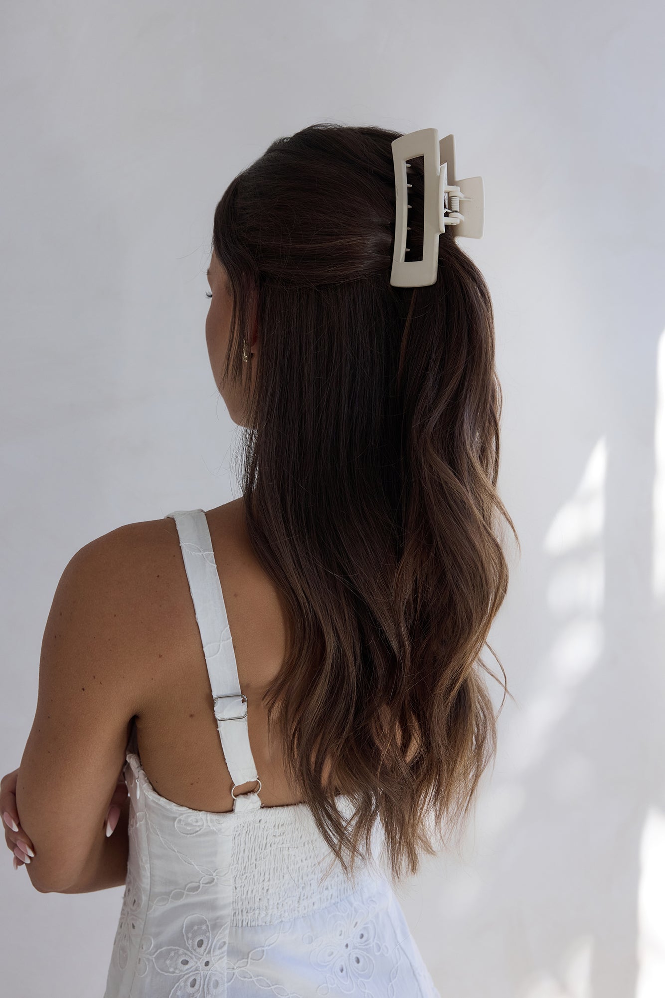 Seaside Retreat Claw Clip Cream-Roy Dress