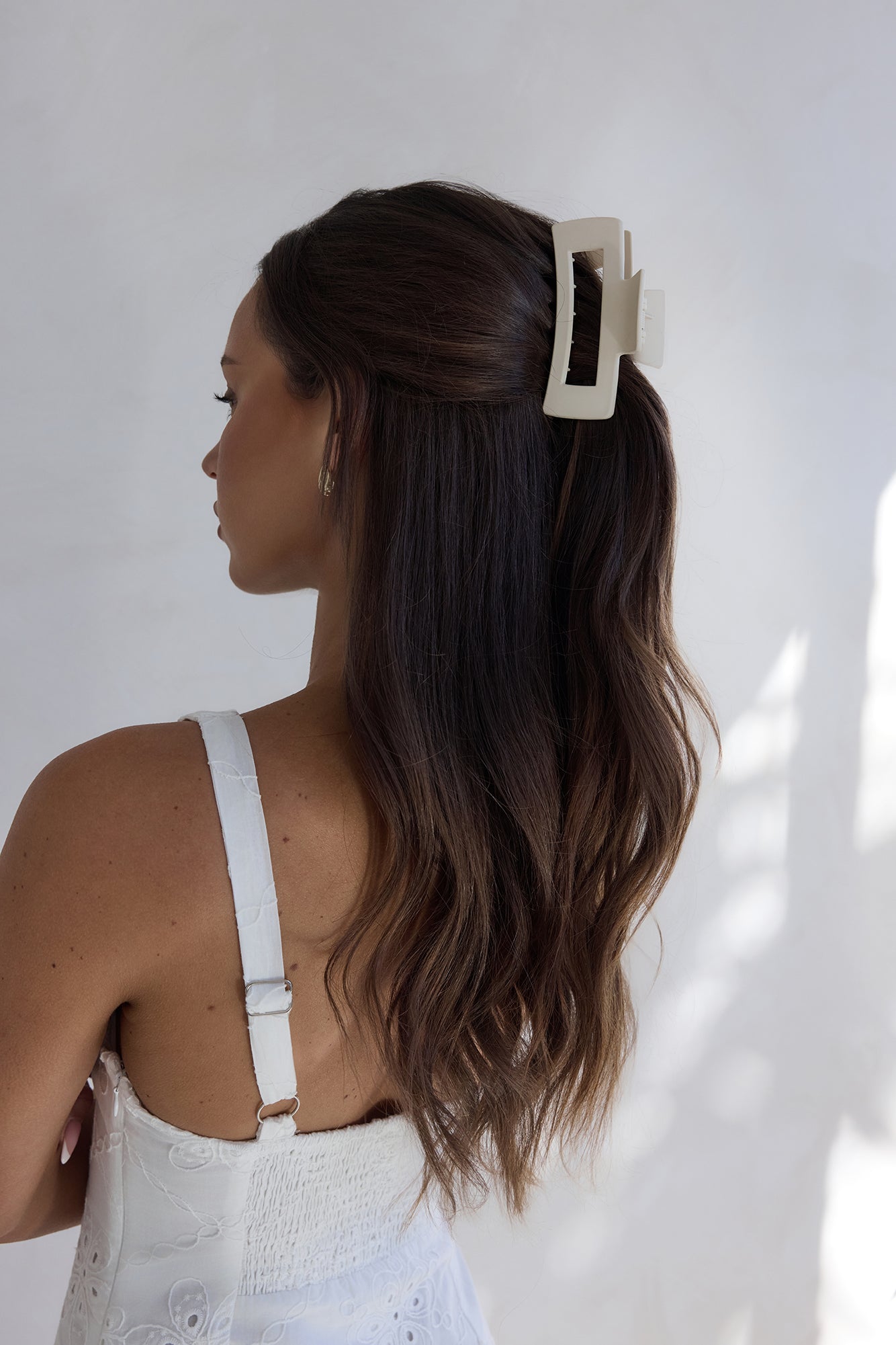 Seaside Retreat Claw Clip Cream-Roy Dress