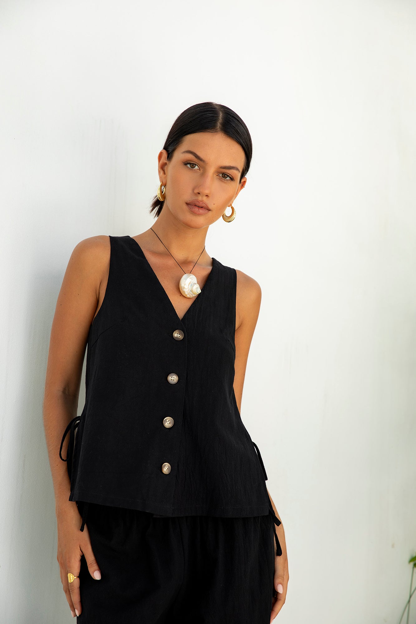 Heading South Vest Top Black-Roy Dress